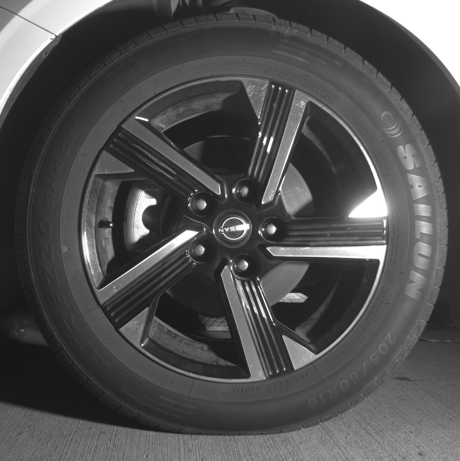 Thumbnail: 2025 Nissan Sentra - 9