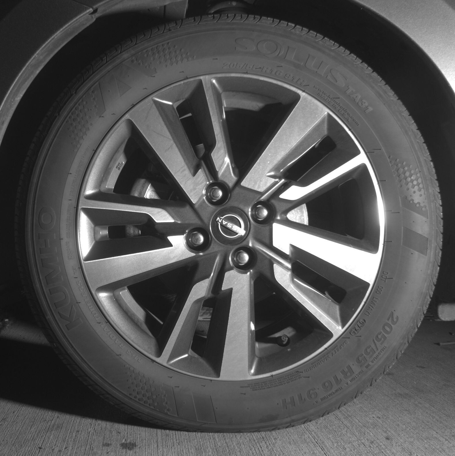 Thumbnail: 2025 Nissan Versa - 9