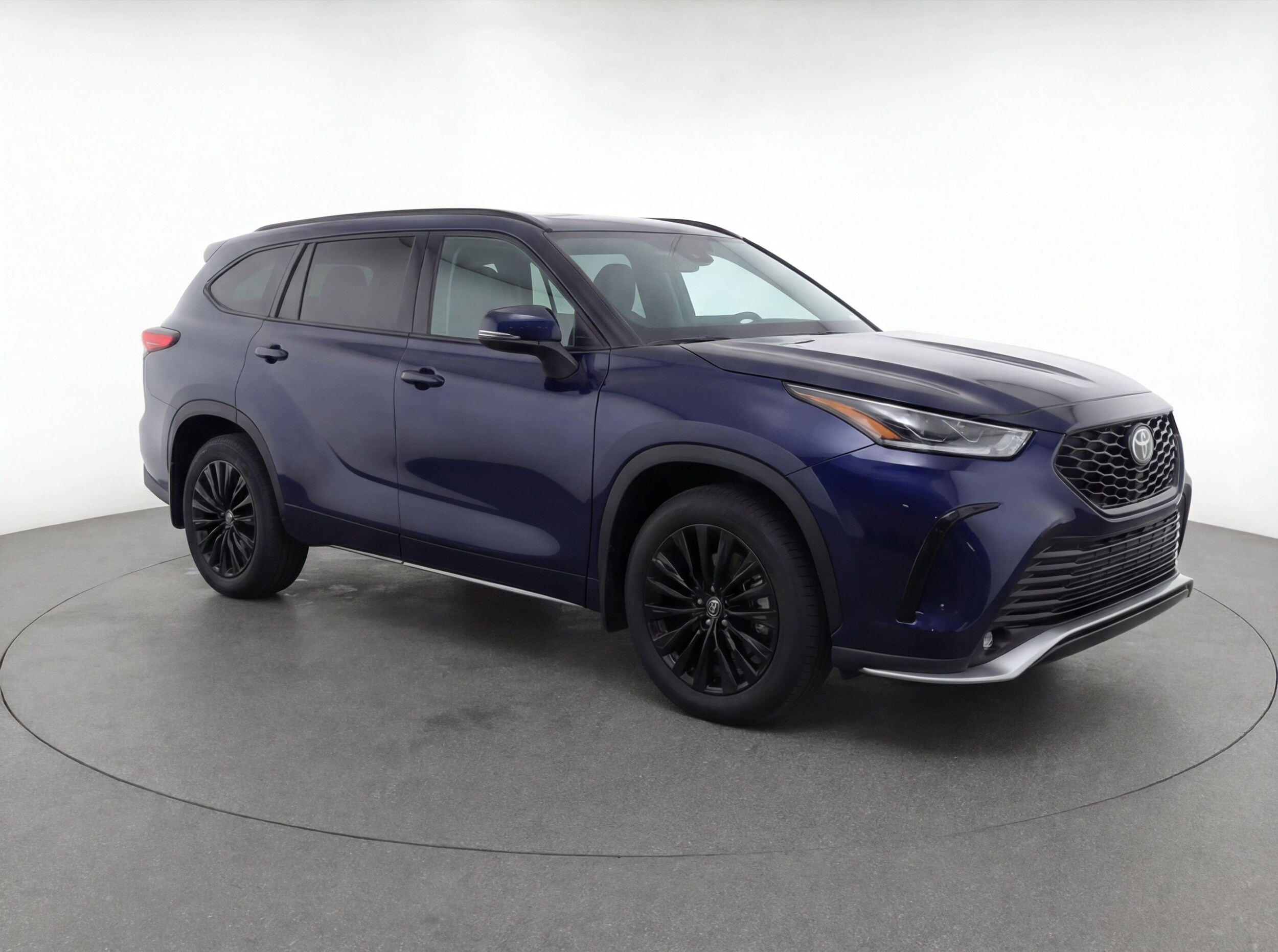 Thumbnail: 2024 Toyota Highlander - 1