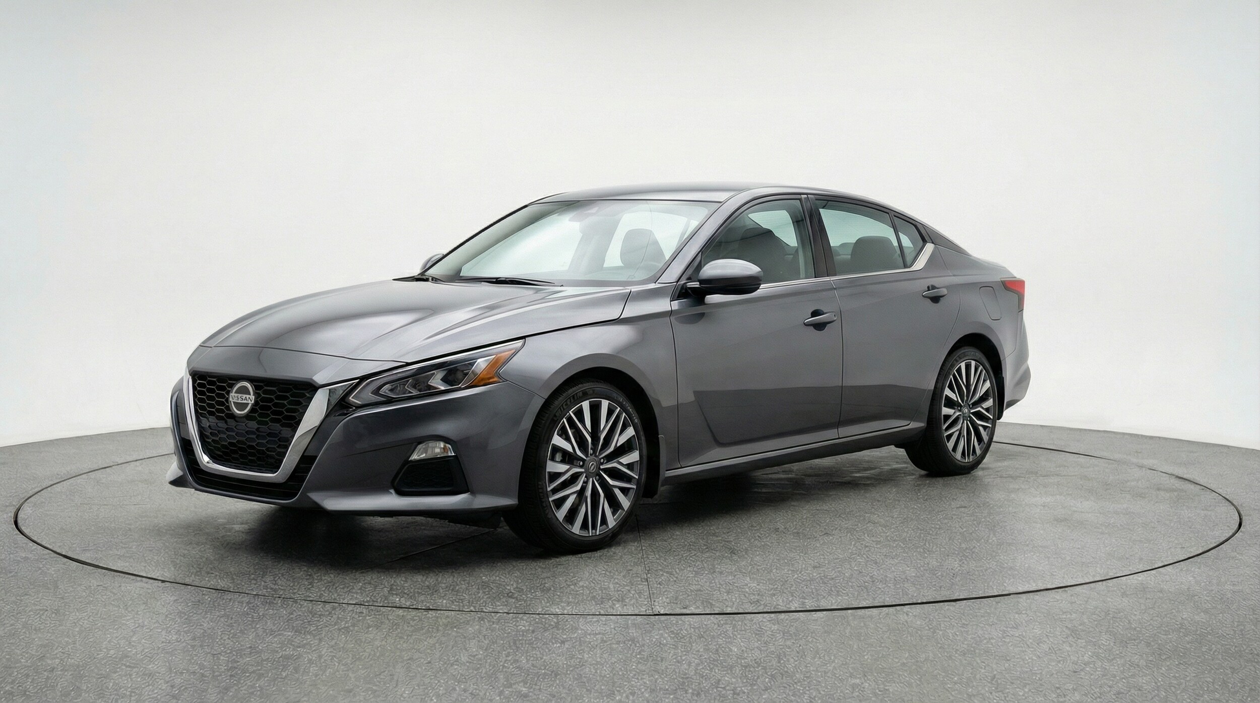 Thumbnail: 2025 Nissan Altima - 3