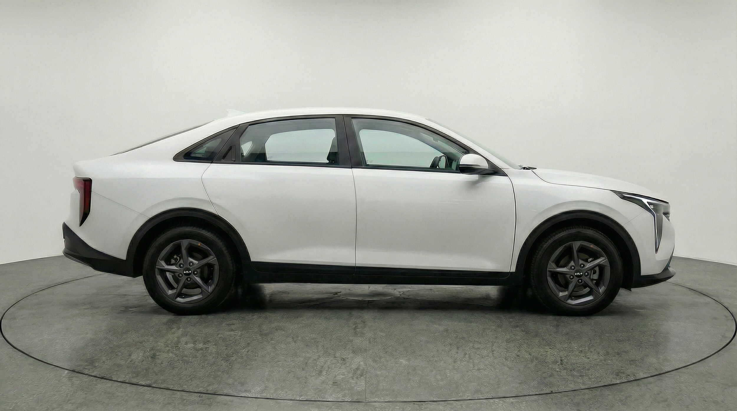 Thumbnail: 2025 Kia K4 - 8