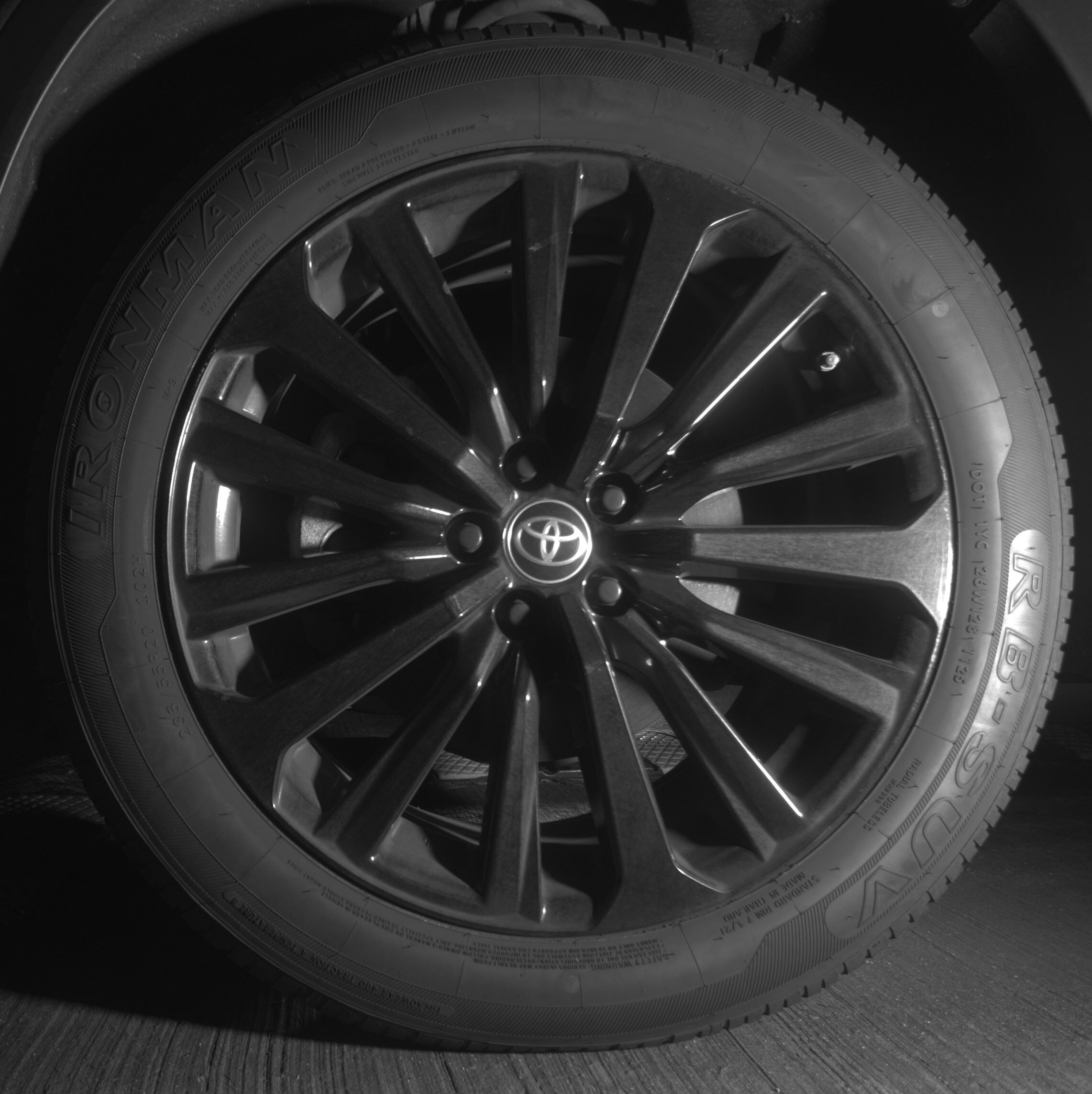 Thumbnail: 2024 Toyota Highlander - 9