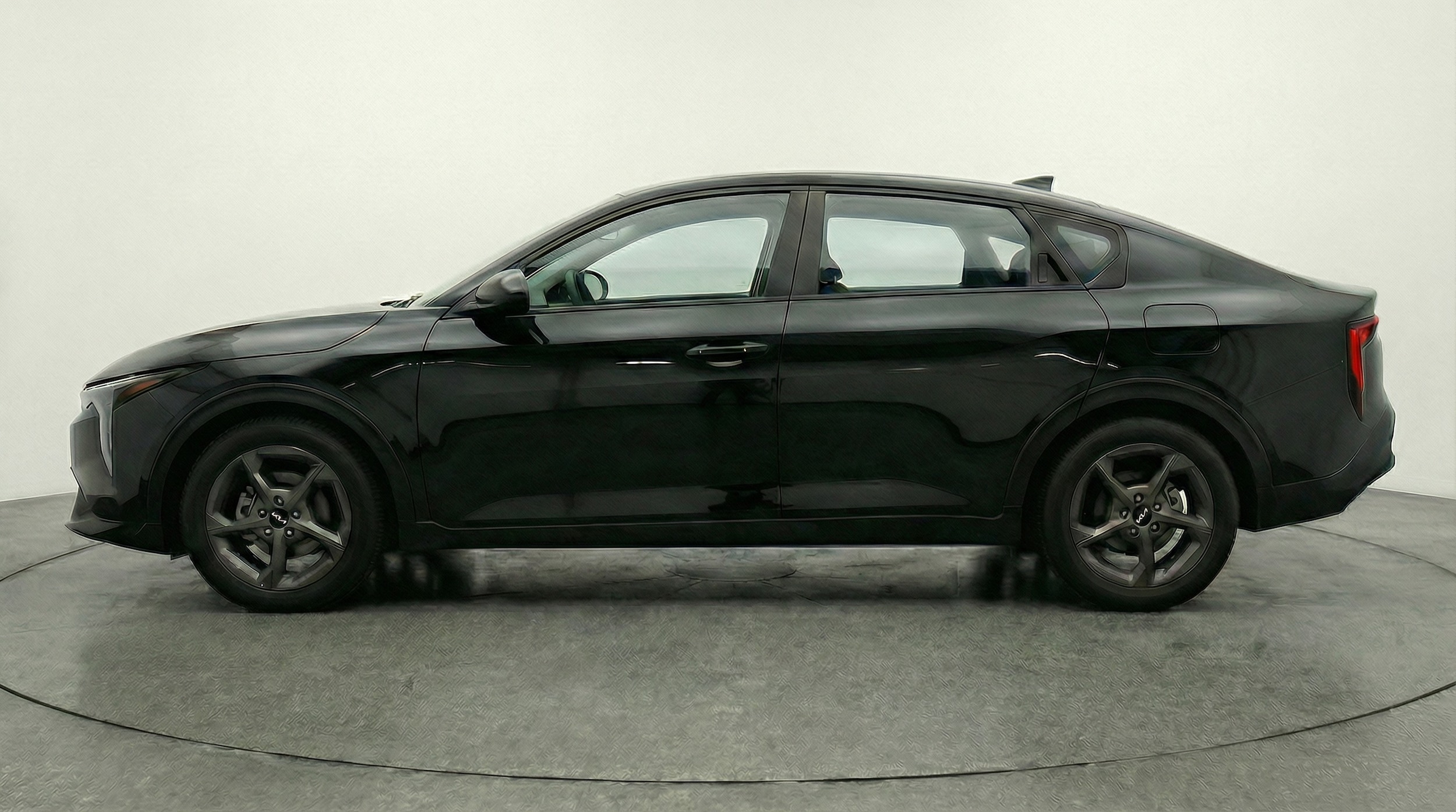 Thumbnail: 2025 Kia K4 - 4