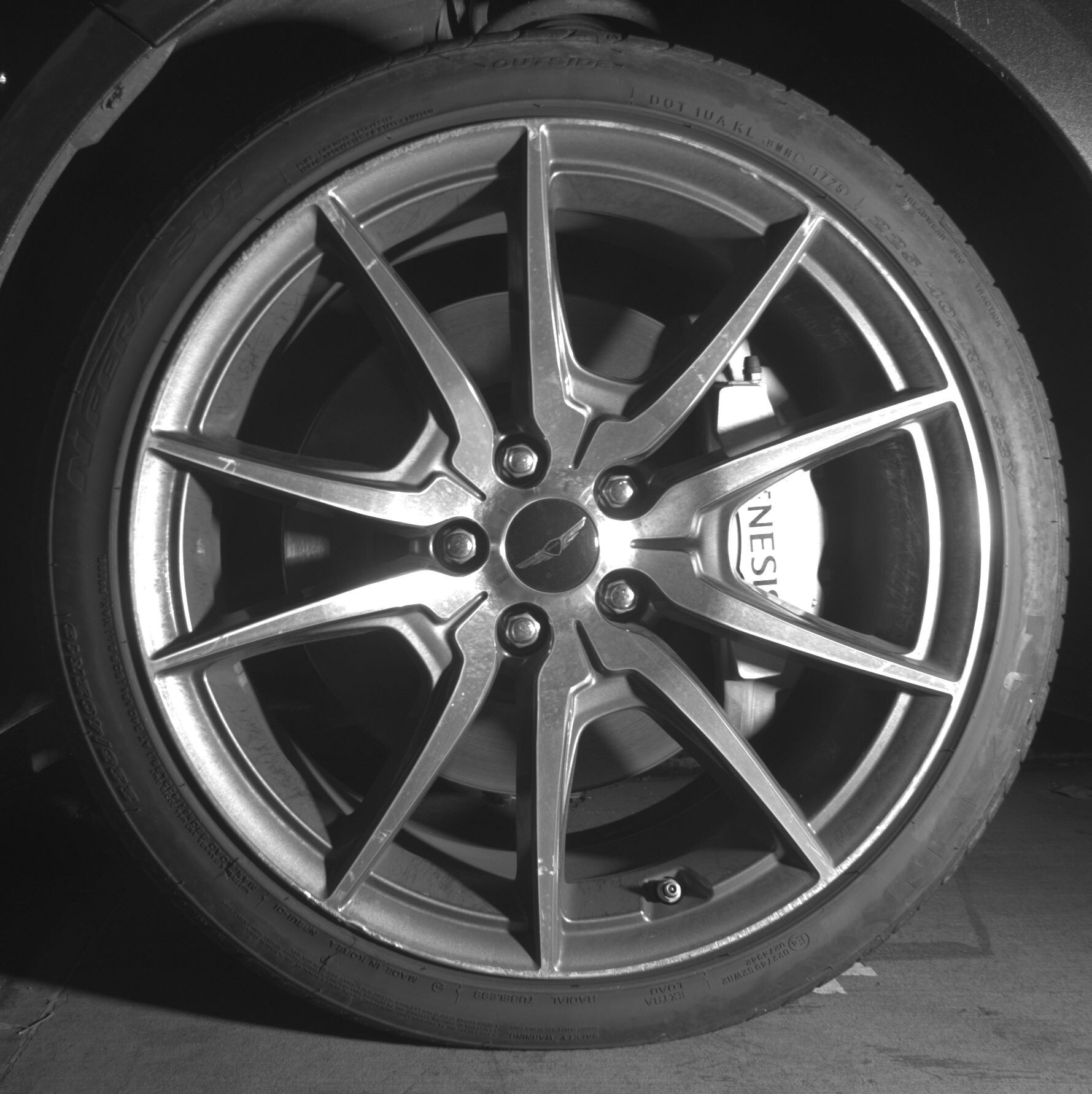 Thumbnail: 2025 Genesis G70 - 9