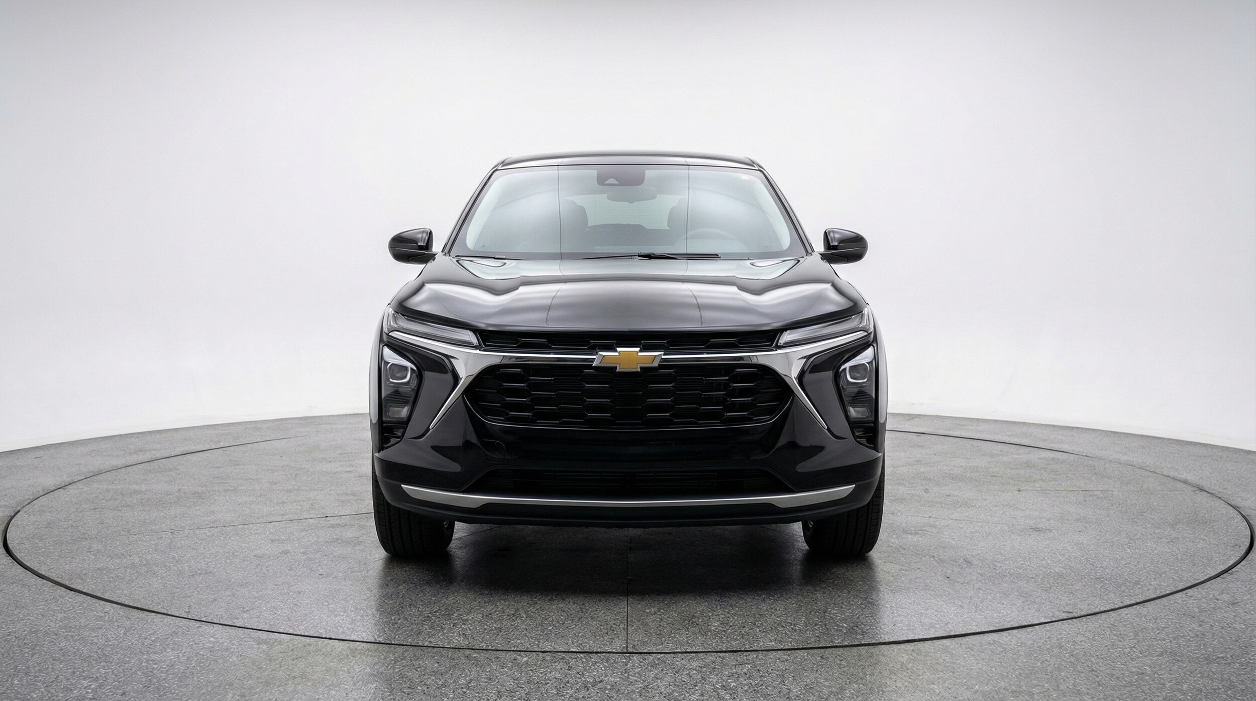 Thumbnail: 2025 Chevrolet Trax - 2