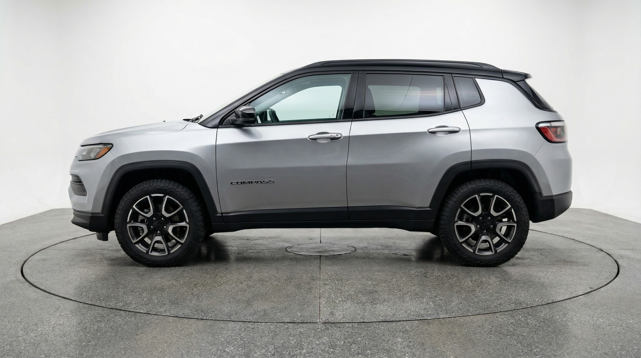 Thumbnail: 2025 Jeep Compass - 4