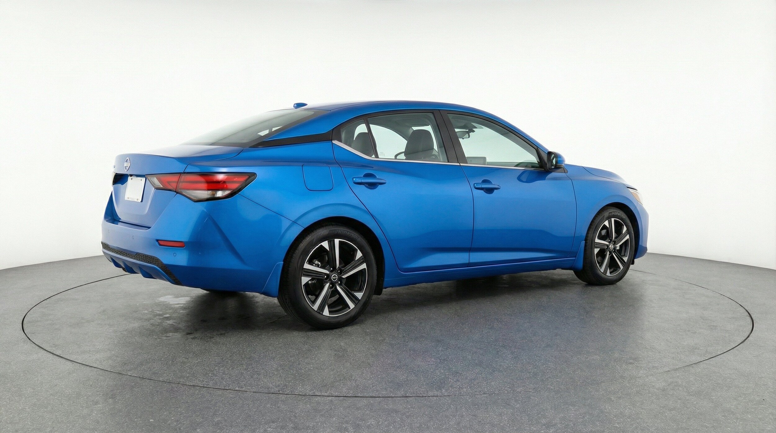 Thumbnail: 2025 Nissan Sentra - 9