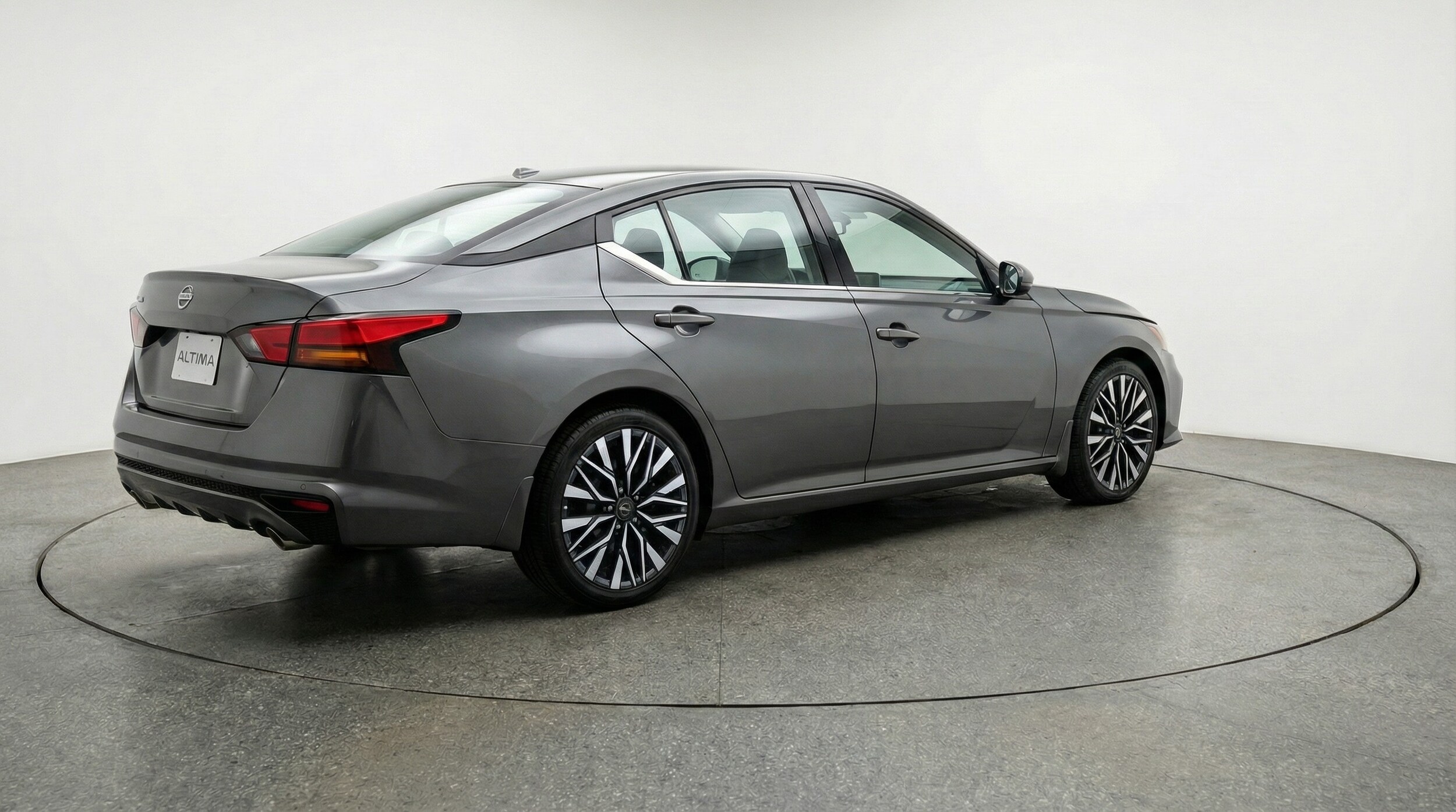 Thumbnail: 2025 Nissan Altima - 7