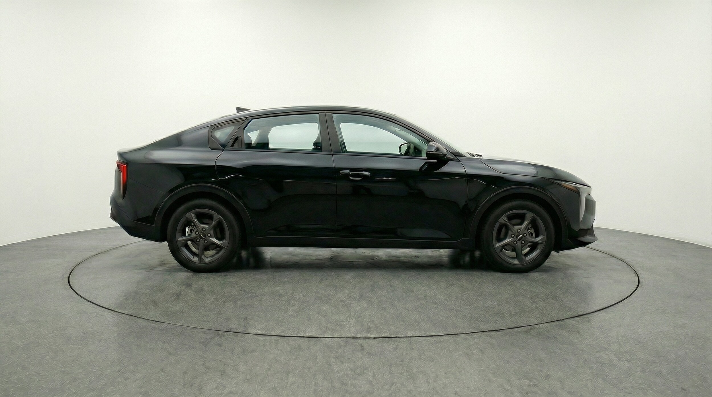 Thumbnail: 2025 Kia K4 - 8