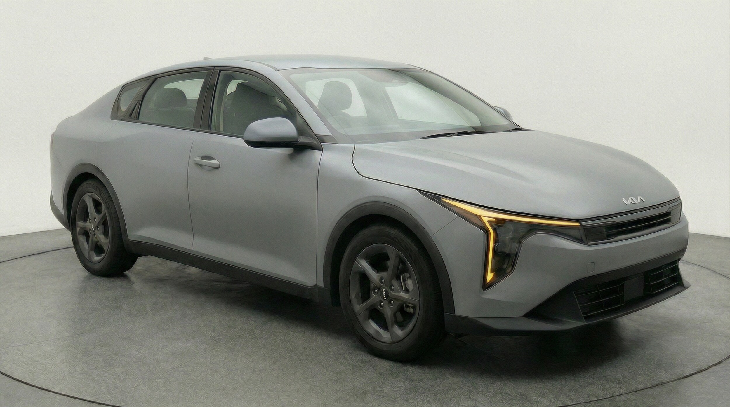 Thumbnail: 2025 Kia K4 - 1