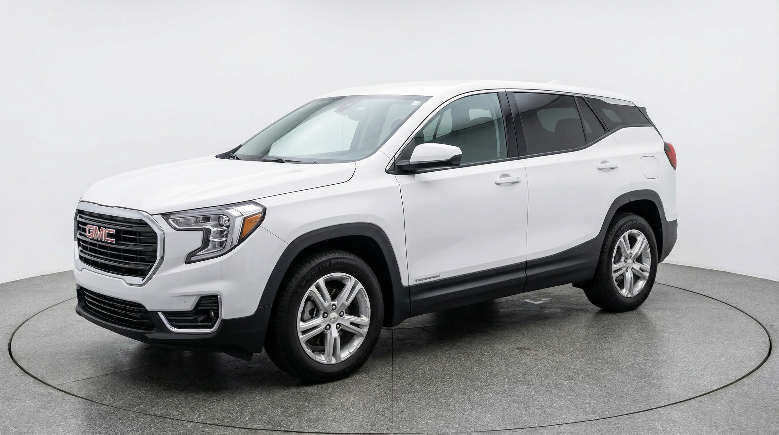 Thumbnail: 2024 GMC Terrain - 3