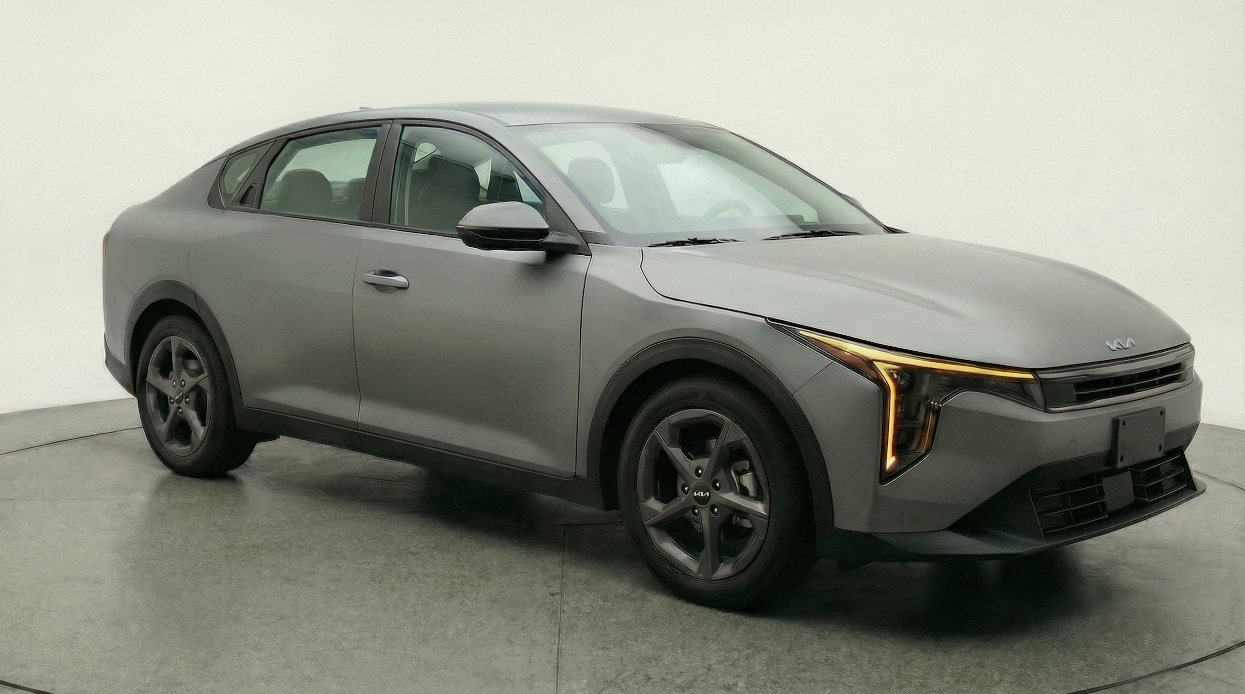 Thumbnail: 2025 Kia K4 - 1