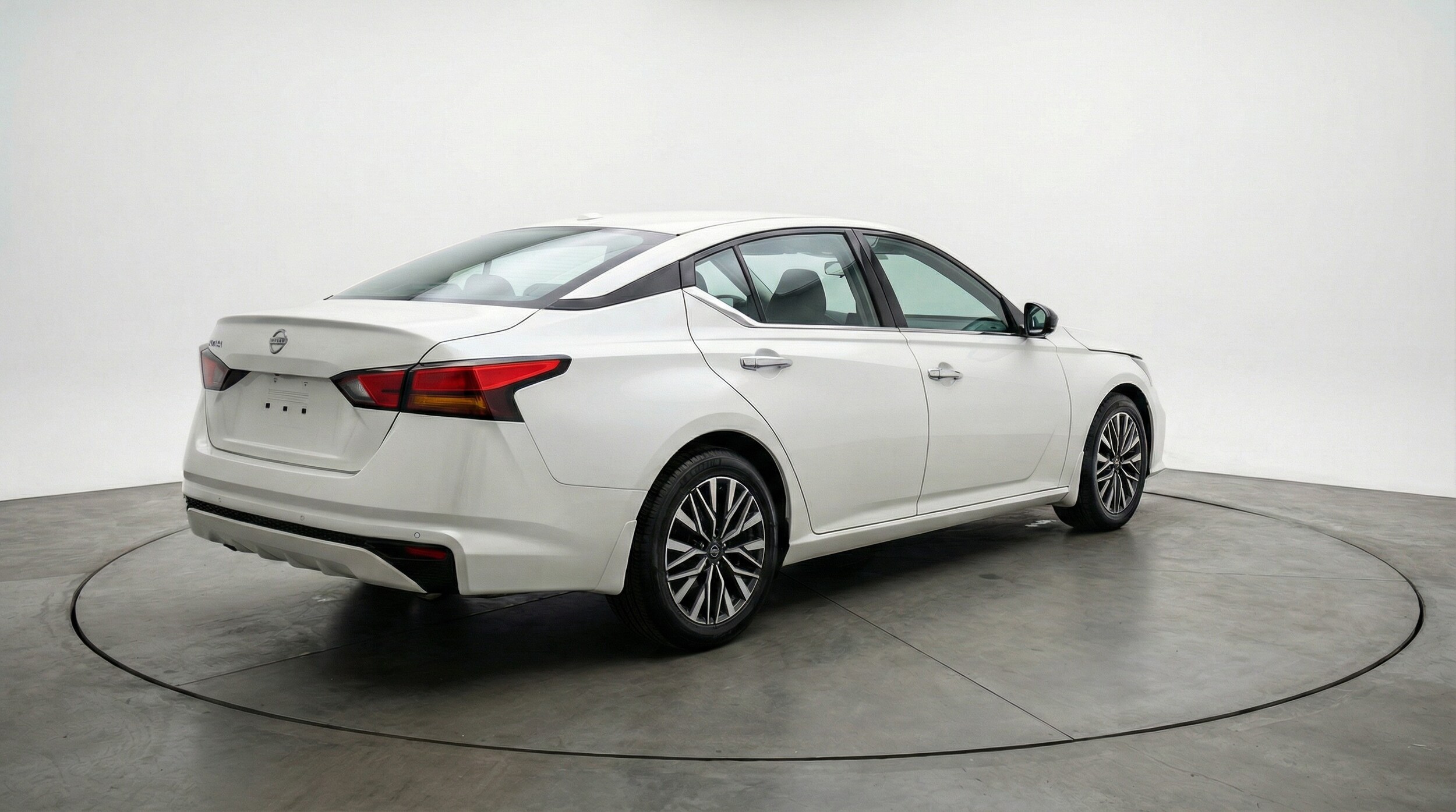 Thumbnail: 2025 Nissan Altima - 7