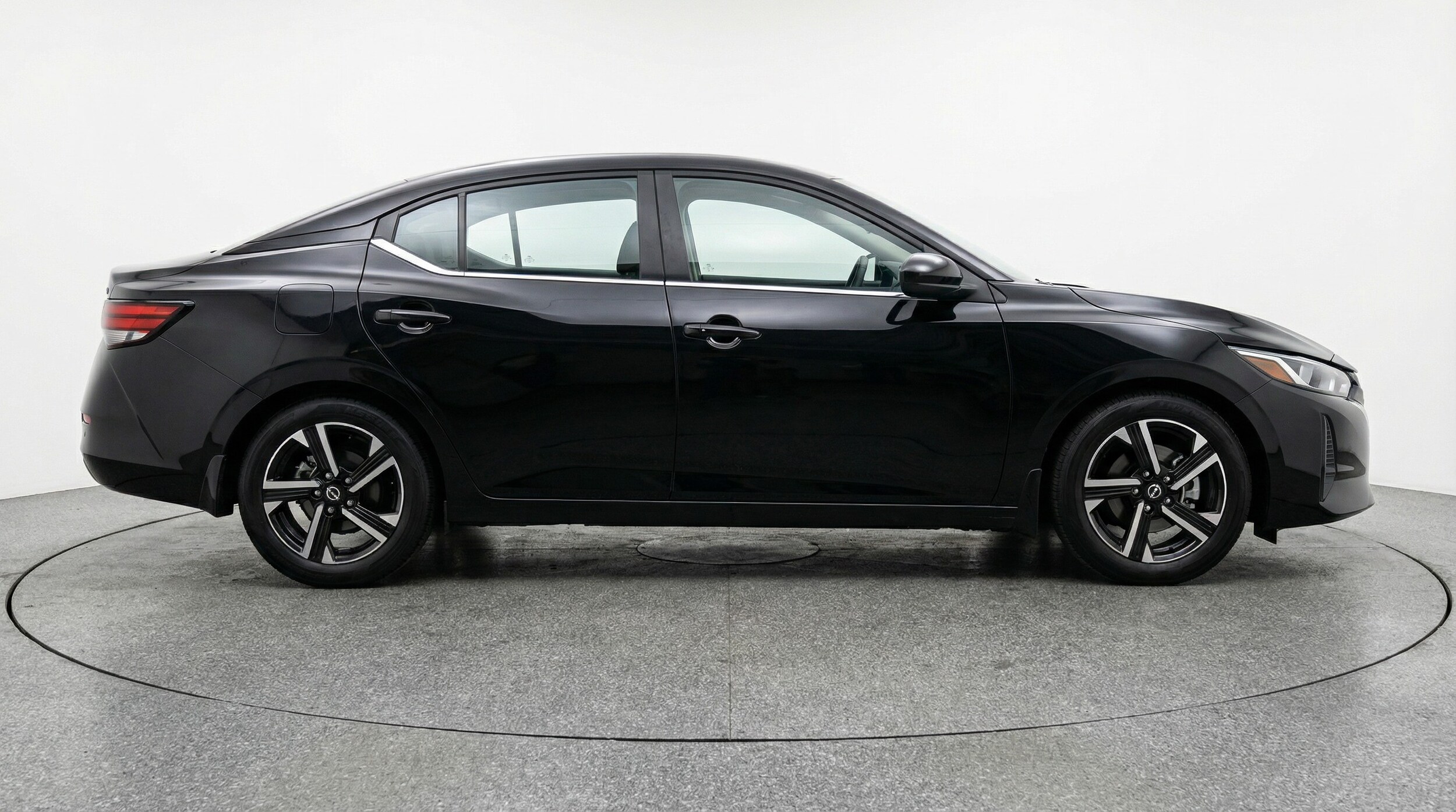 Thumbnail: 2025 Nissan Sentra - 8