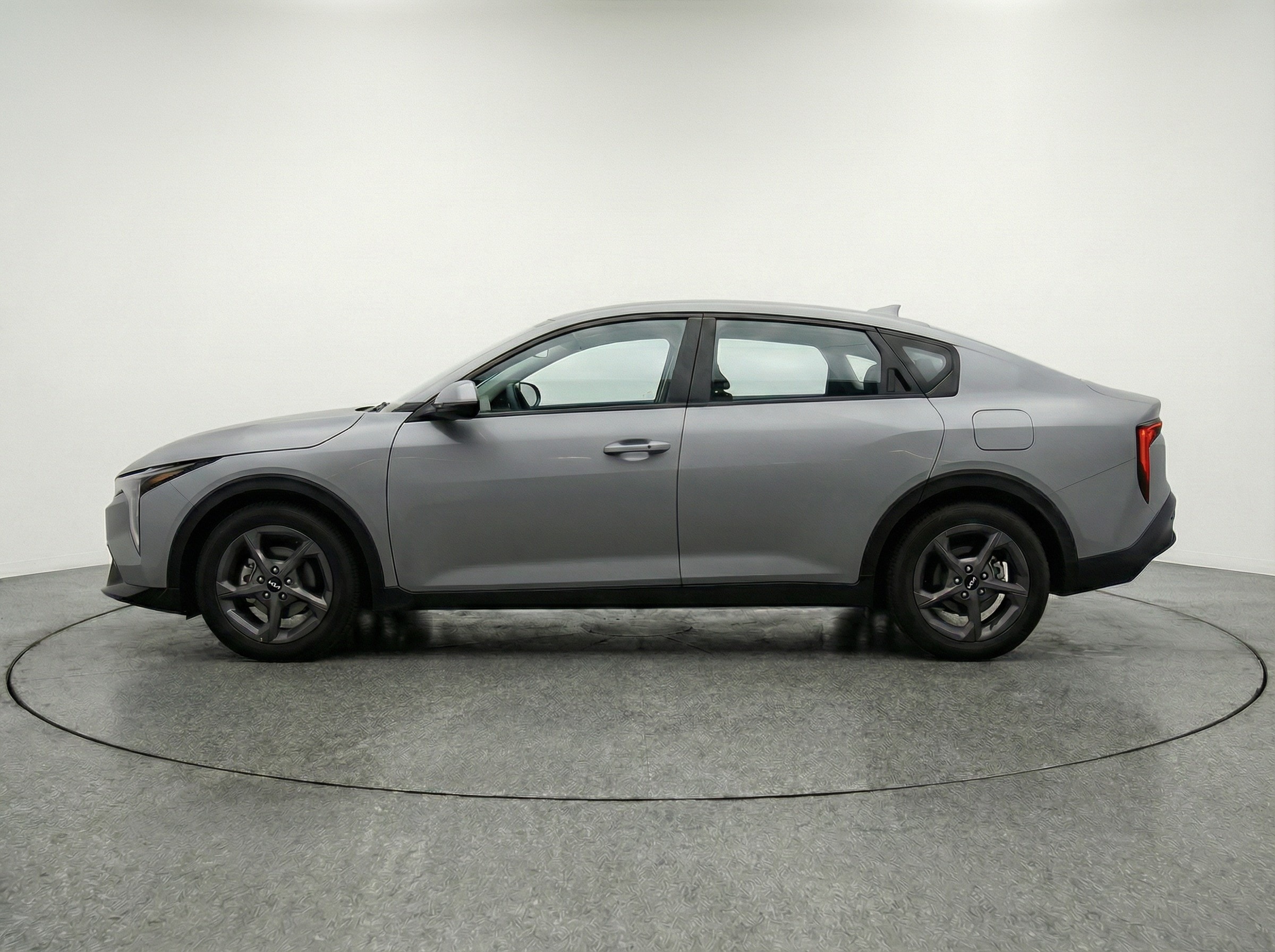 Thumbnail: 2025 Kia K4 - 4