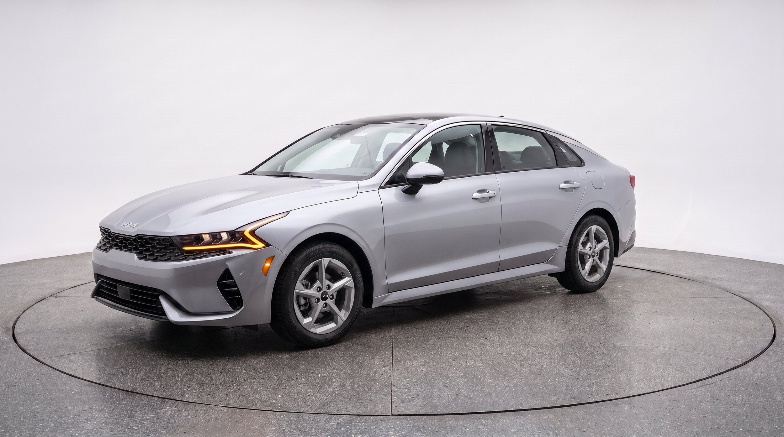 Thumbnail: 2026 Kia K4 - 3