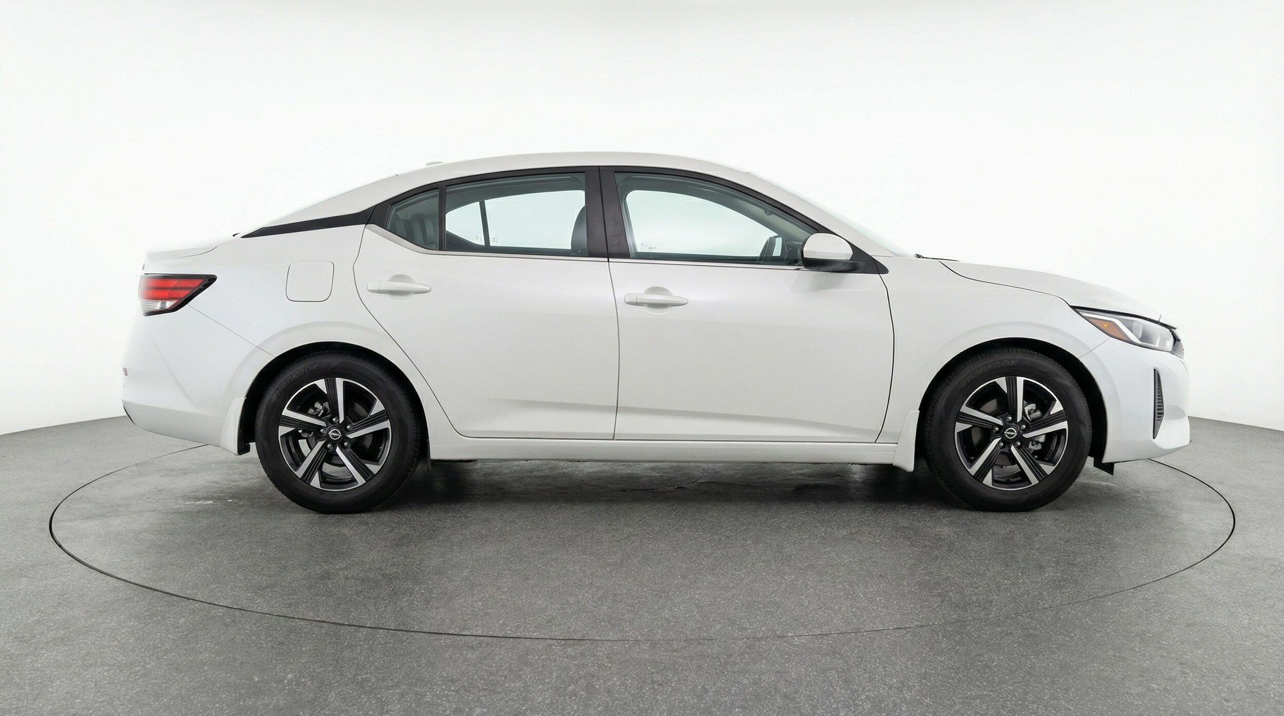 Thumbnail: 2025 Nissan Sentra - 8