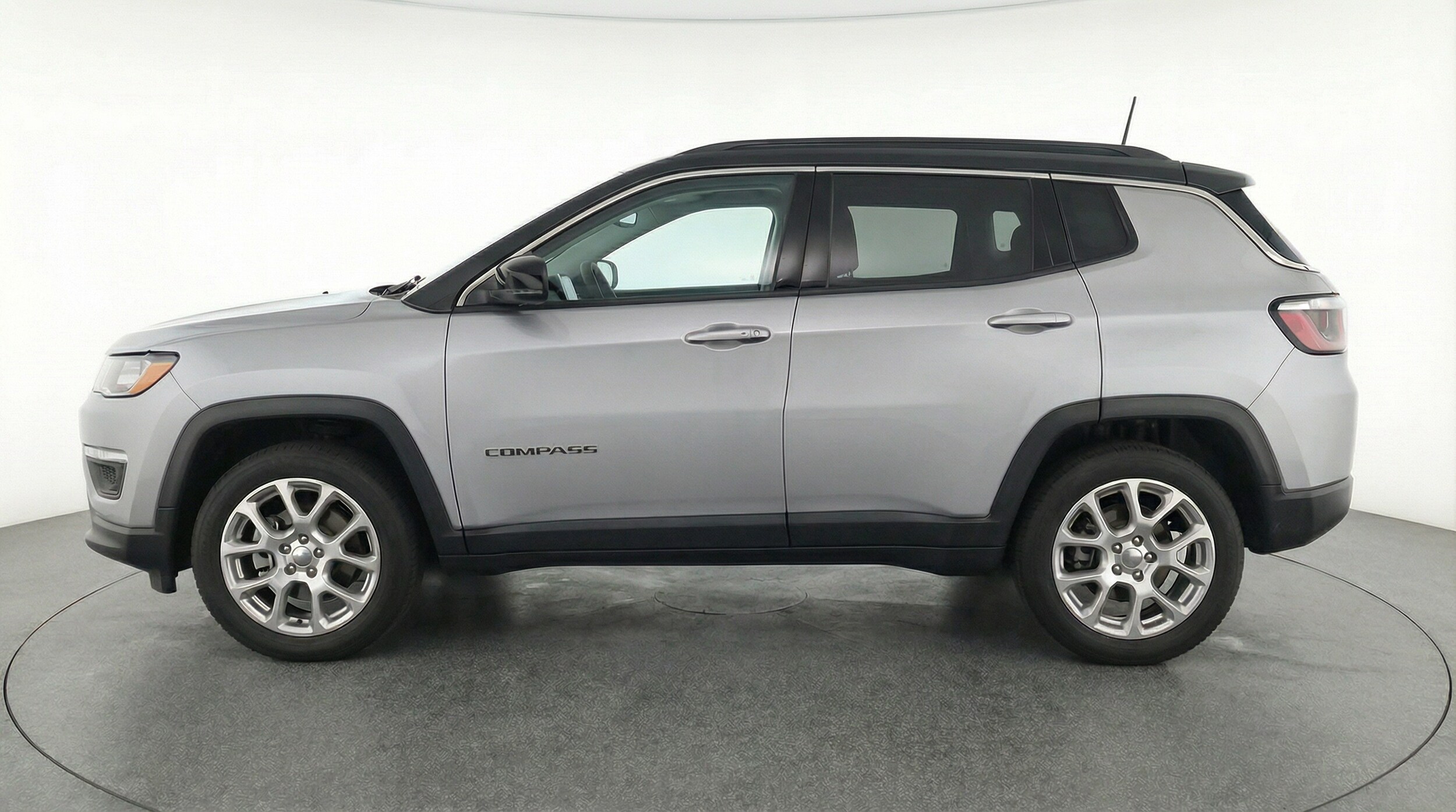 Thumbnail: 2025 Jeep Compass - 4