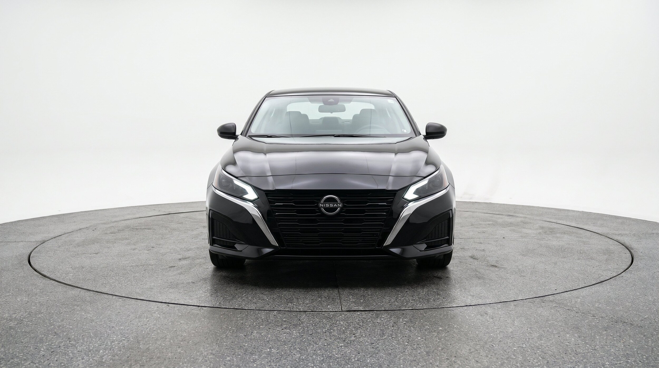 Thumbnail: 2025 Nissan Altima - 2