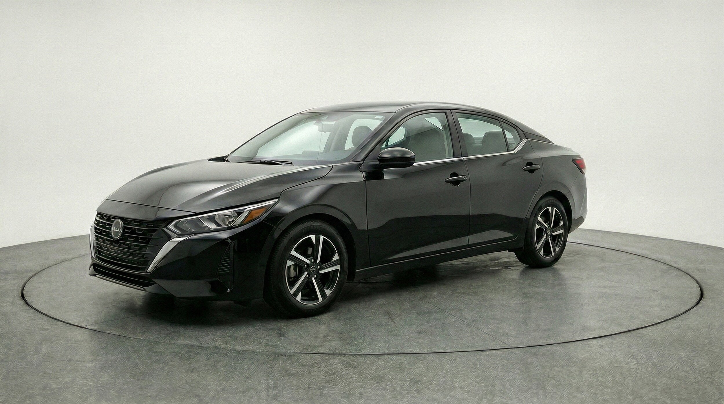 Thumbnail: 2025 Nissan Sentra - 3