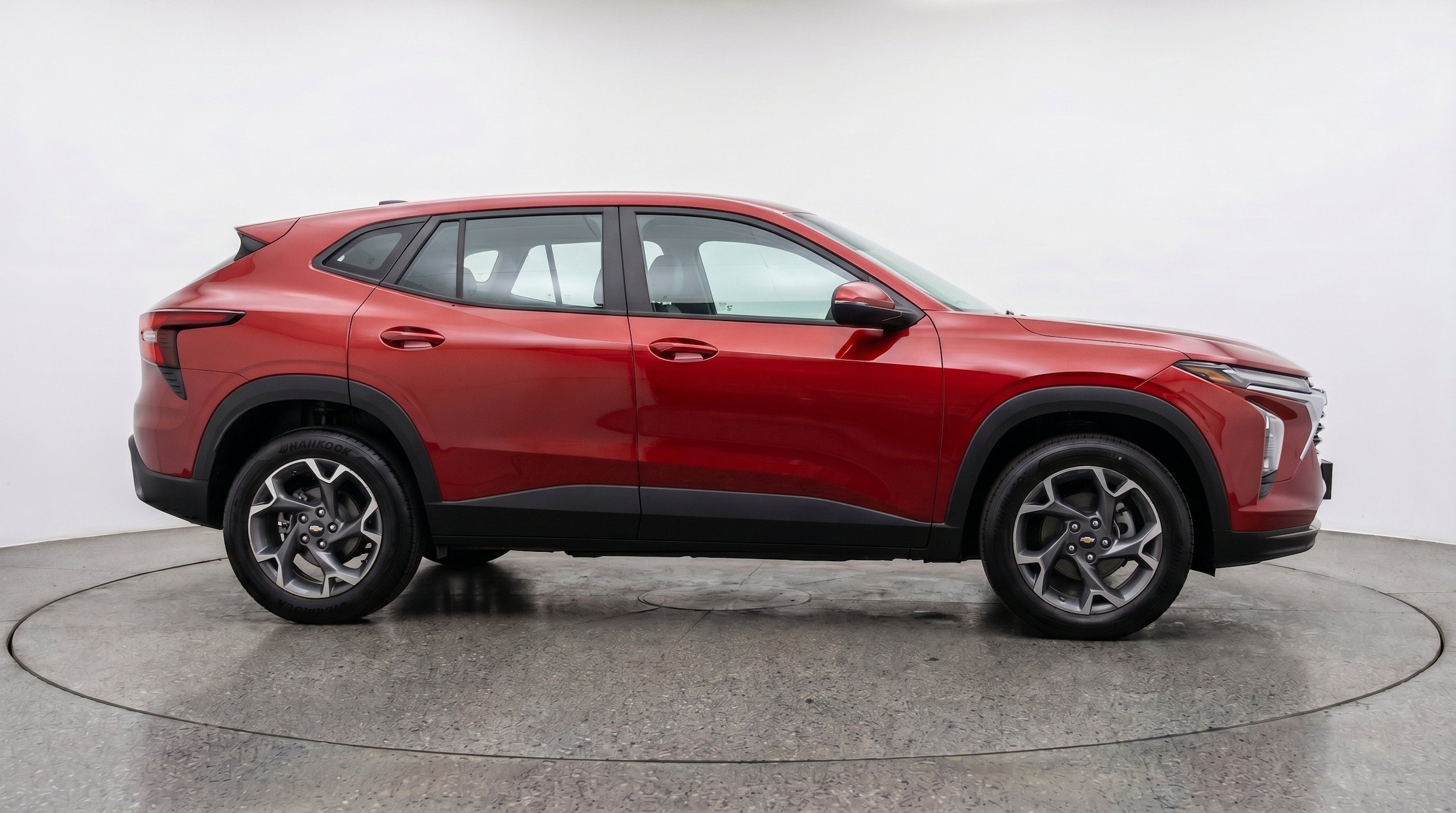 Thumbnail: 2025 Chevrolet Trax - 11