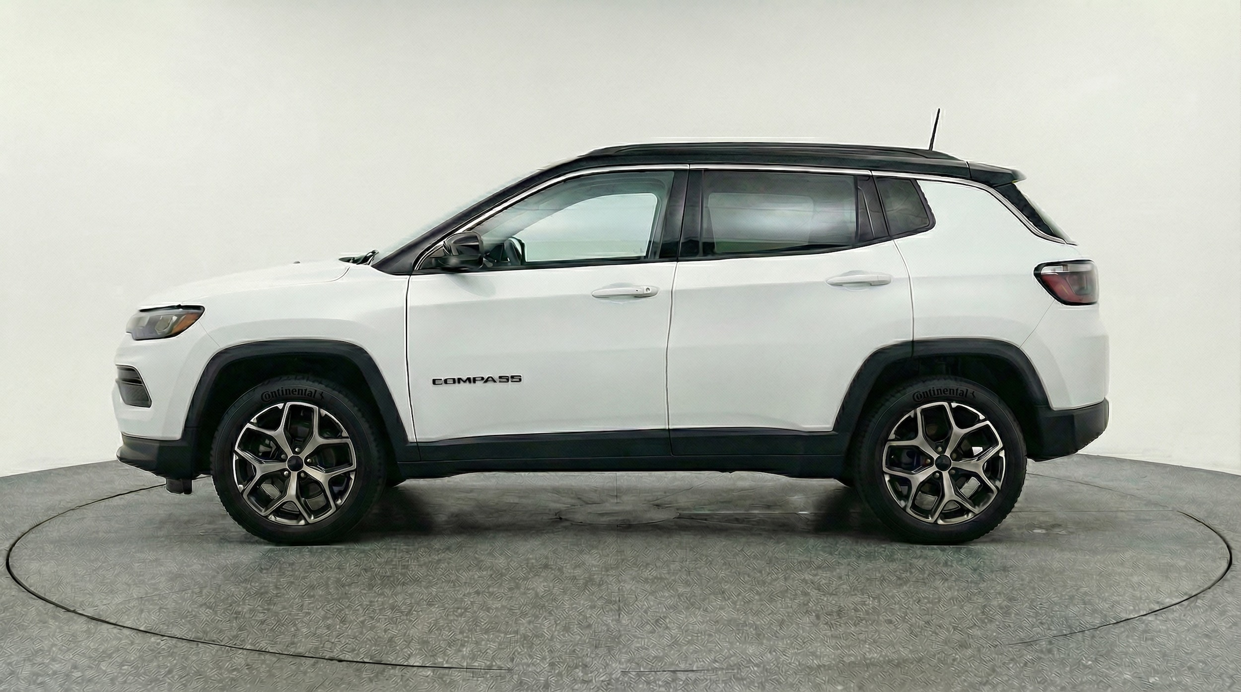 Thumbnail: 2025 Jeep Compass - 4