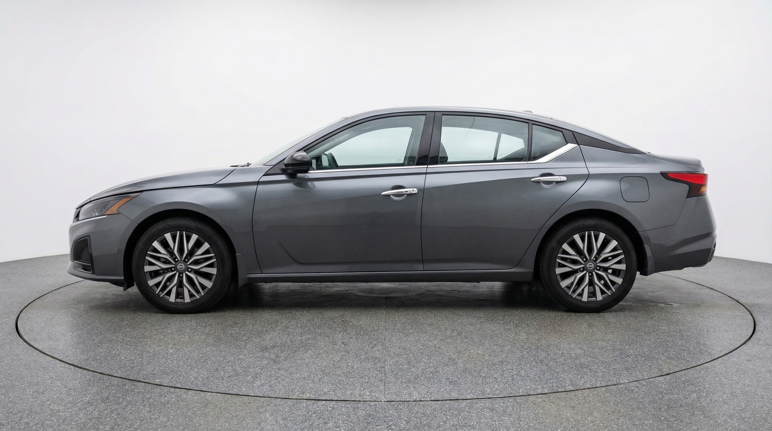 Thumbnail: 2025 Nissan Altima - 4