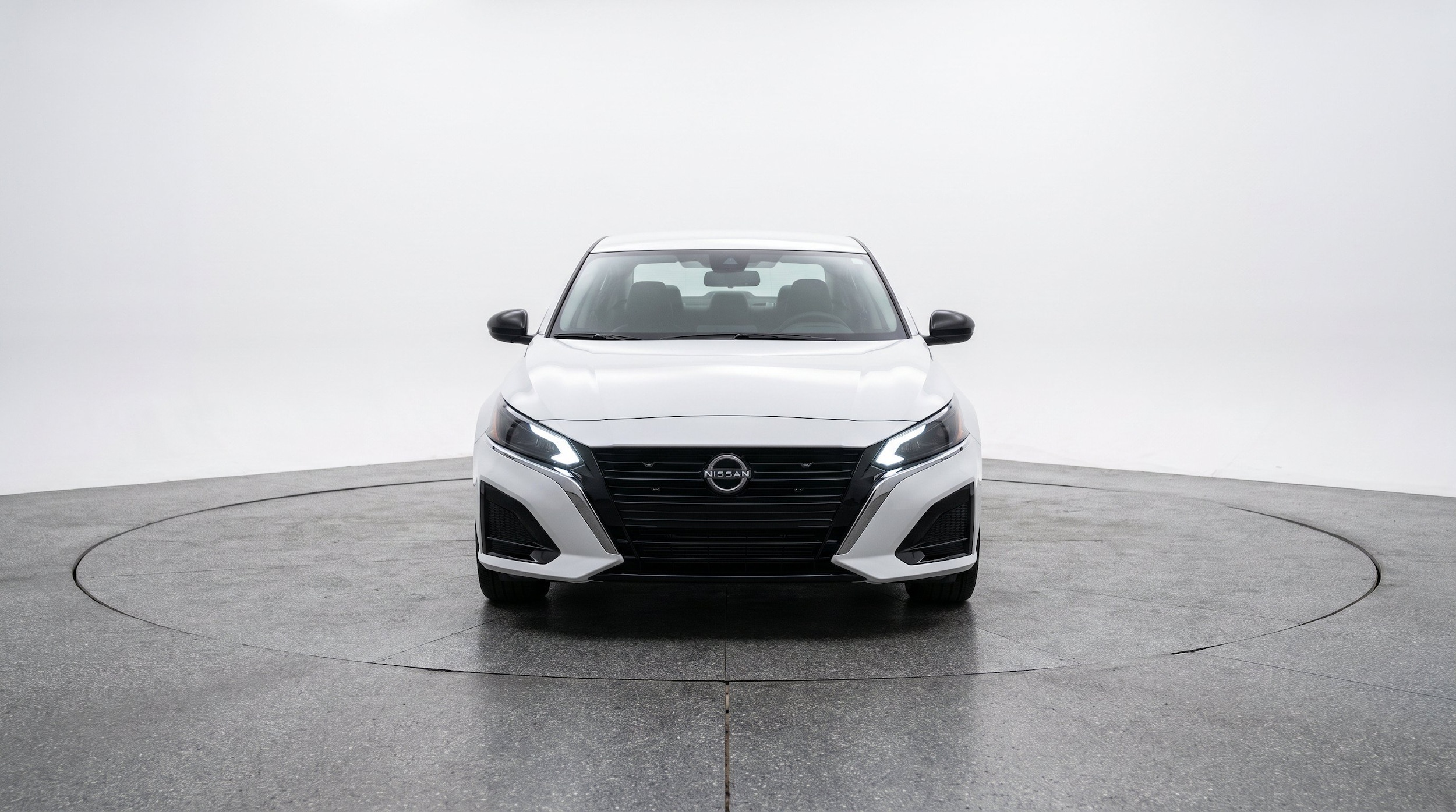 Thumbnail: 2025 Nissan Altima - 2