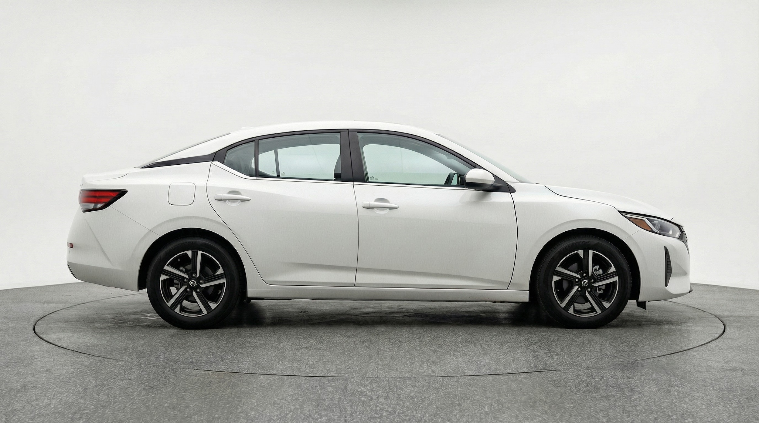 Thumbnail: 2025 Nissan Sentra - 8