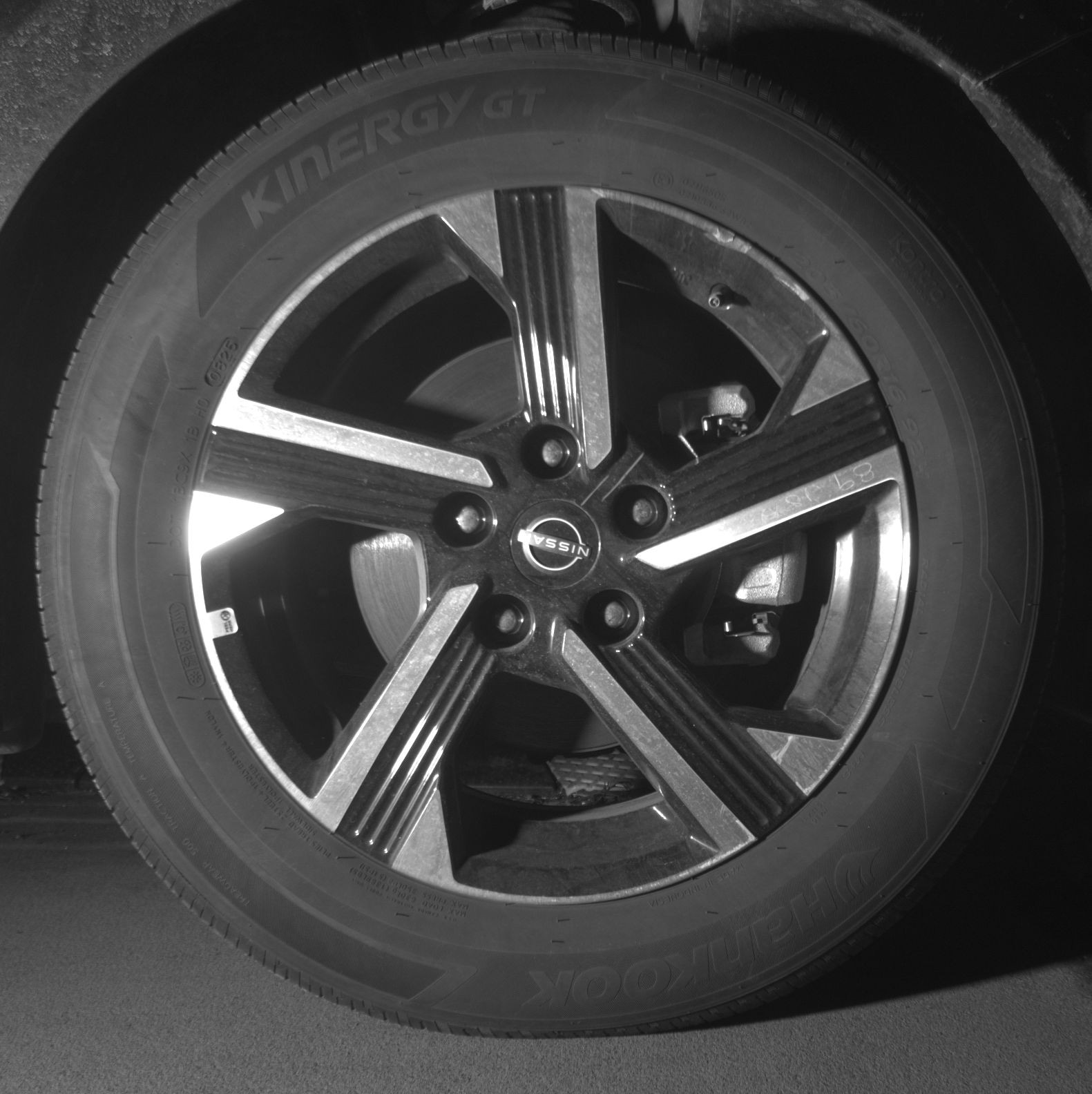 Thumbnail: 2025 Nissan Sentra - 10