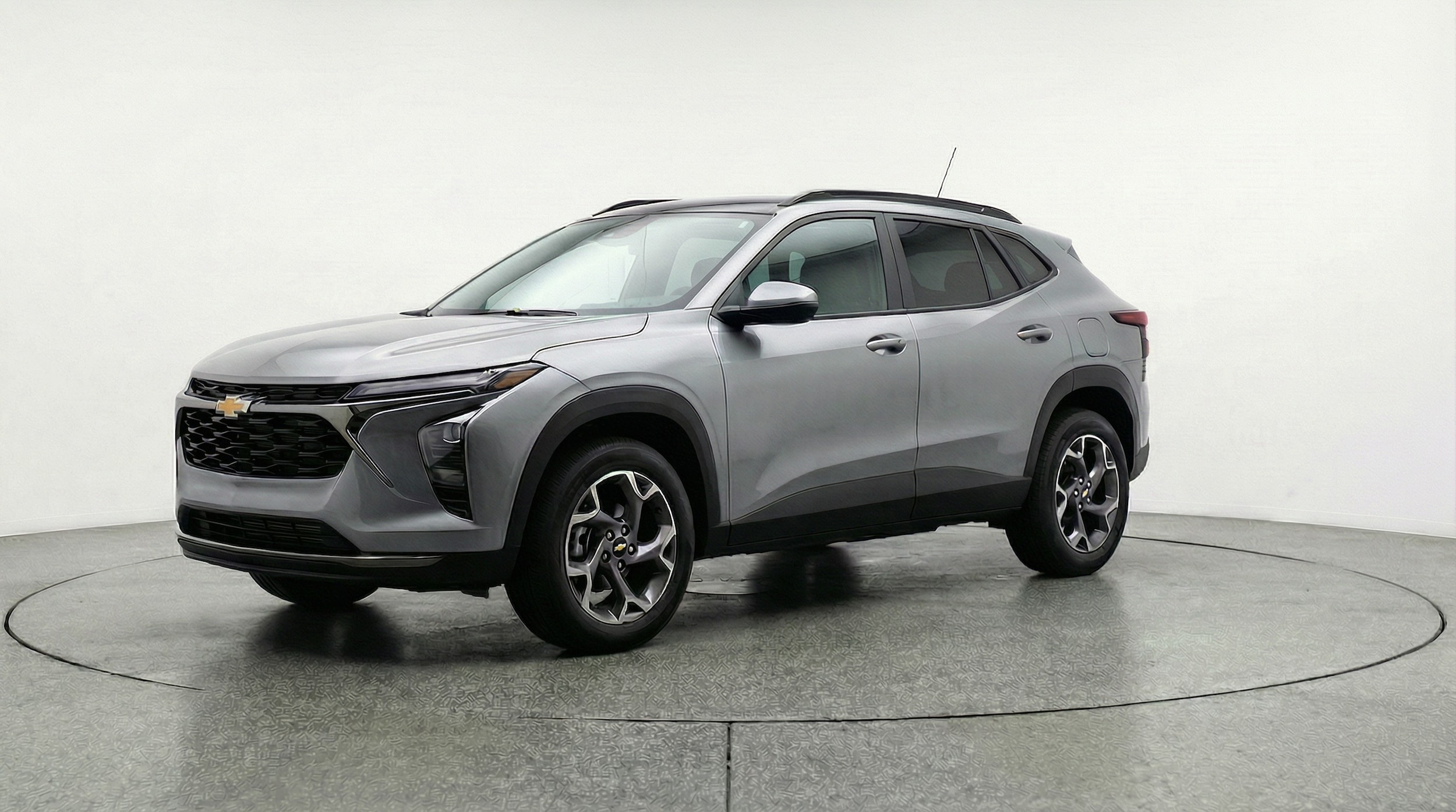 Thumbnail: 2025 Chevrolet Trax - 3