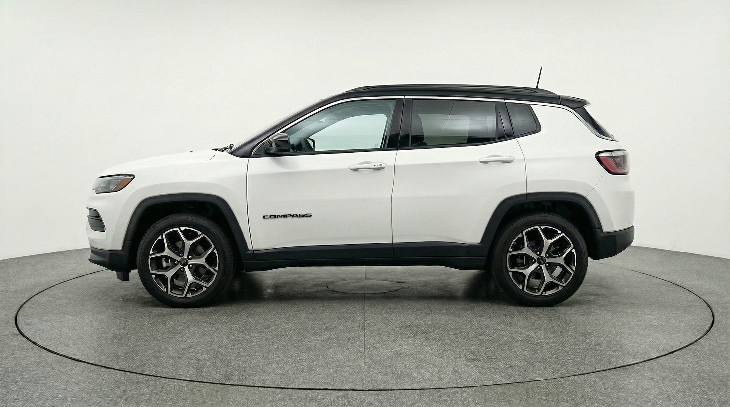 Thumbnail: 2025 Jeep Compass - 4