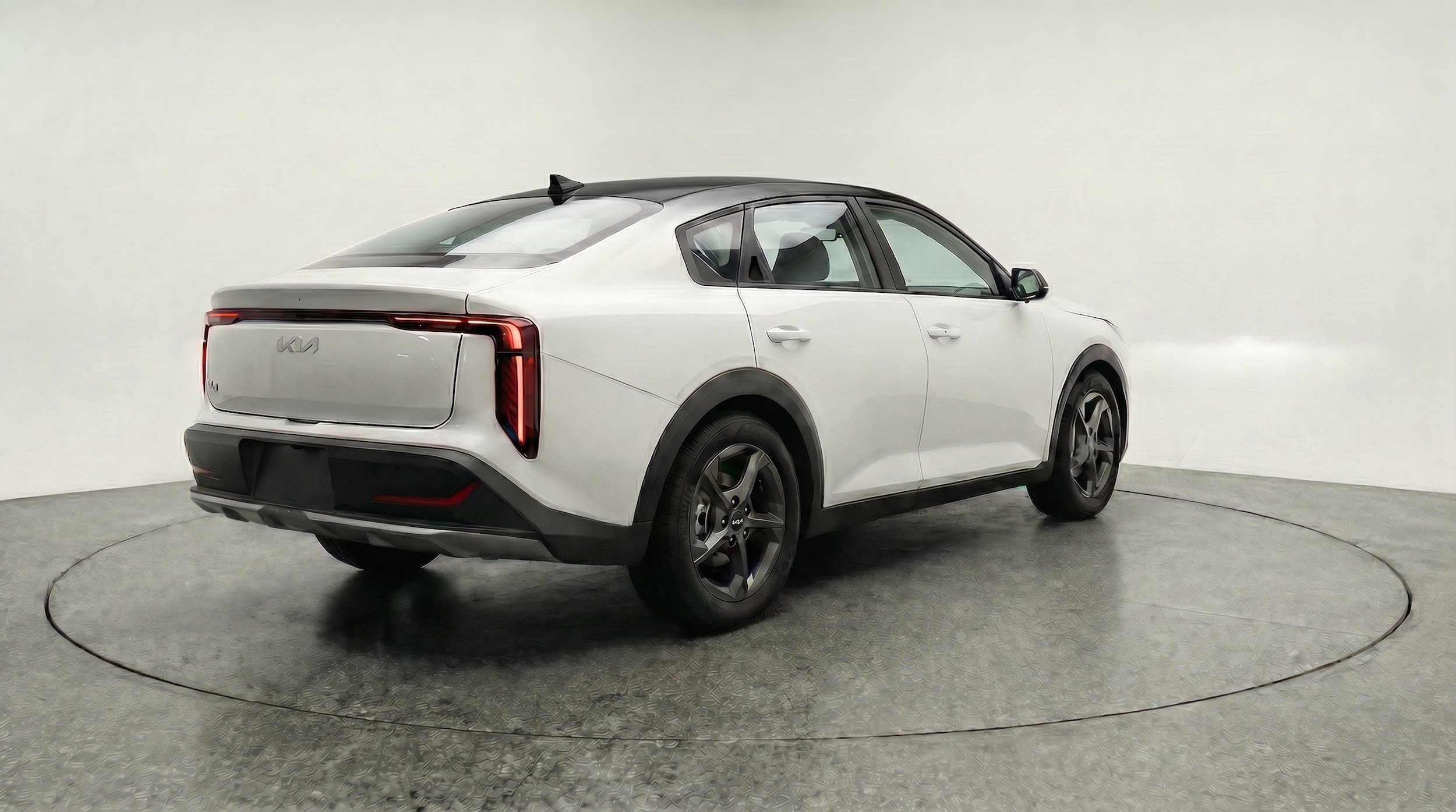 Thumbnail: 2026 Kia K4 - 9
