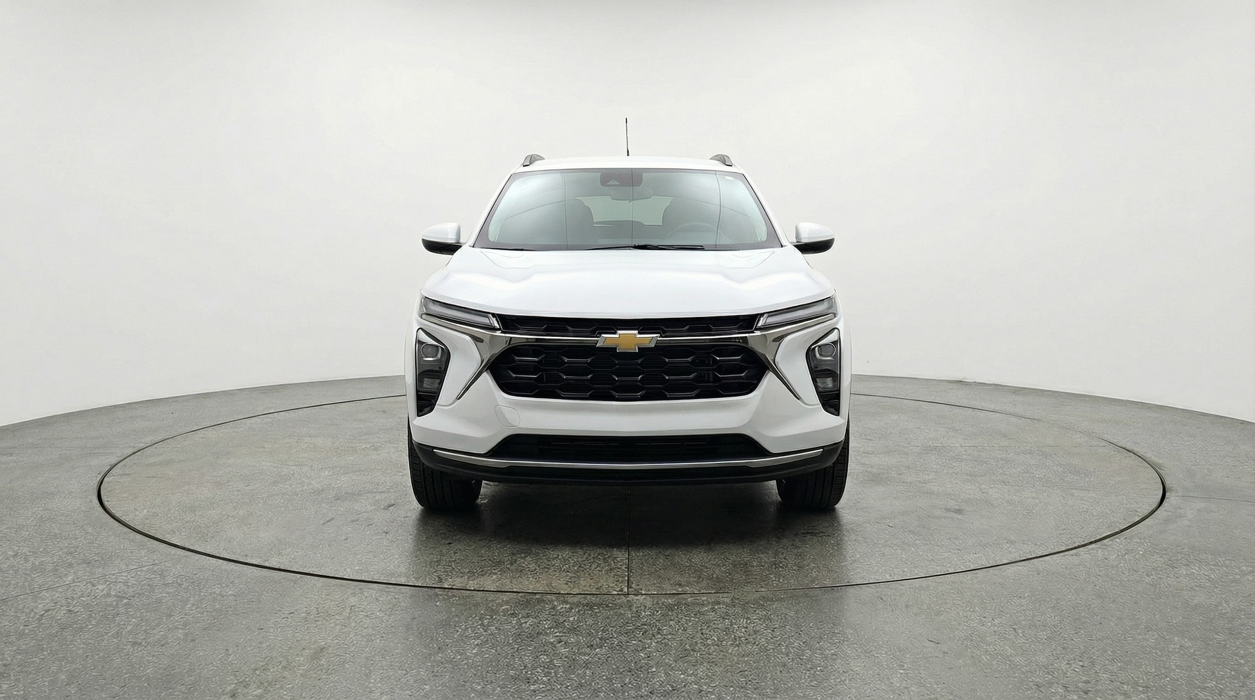 Thumbnail: 2025 Chevrolet Trax - 2