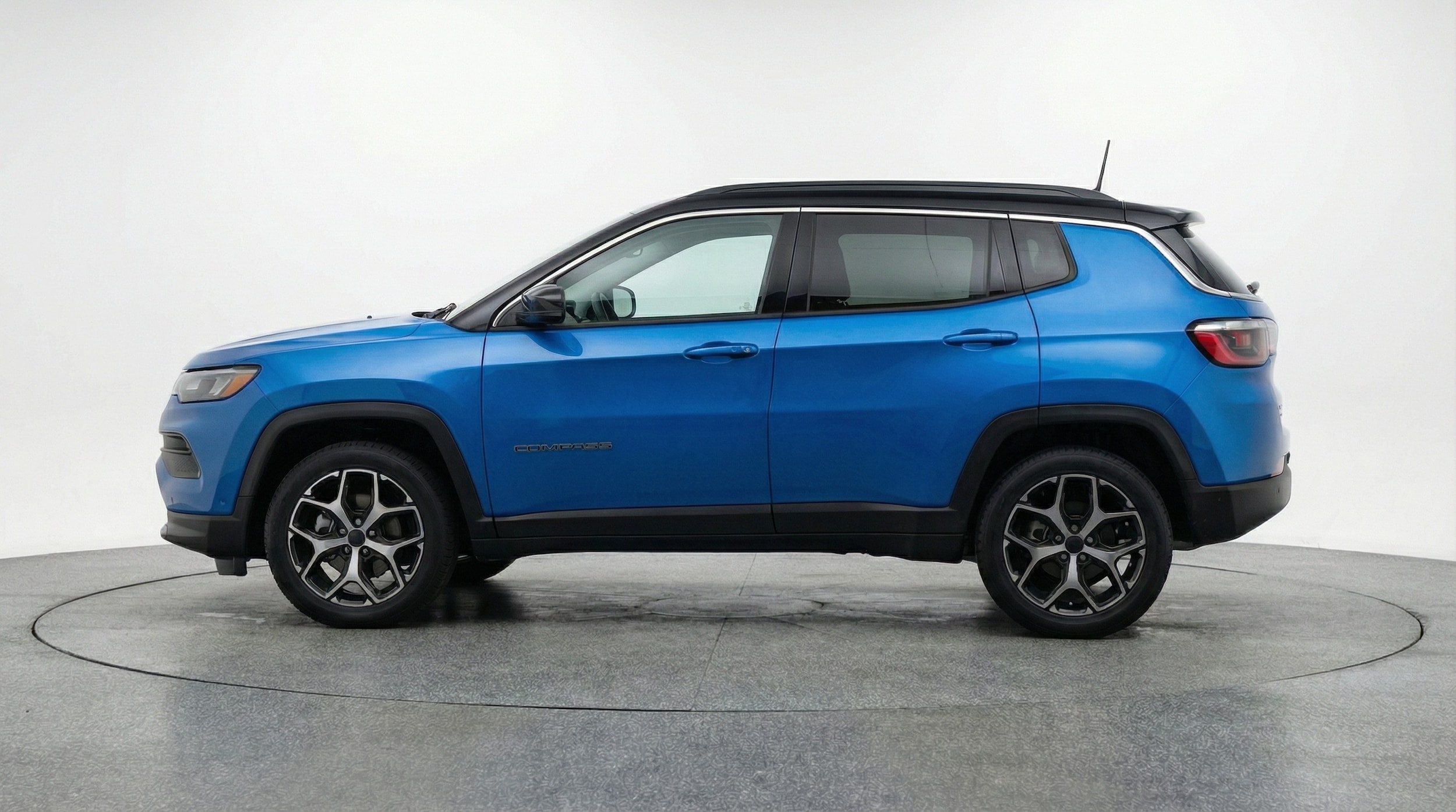 Thumbnail: 2025 Jeep Compass - 4