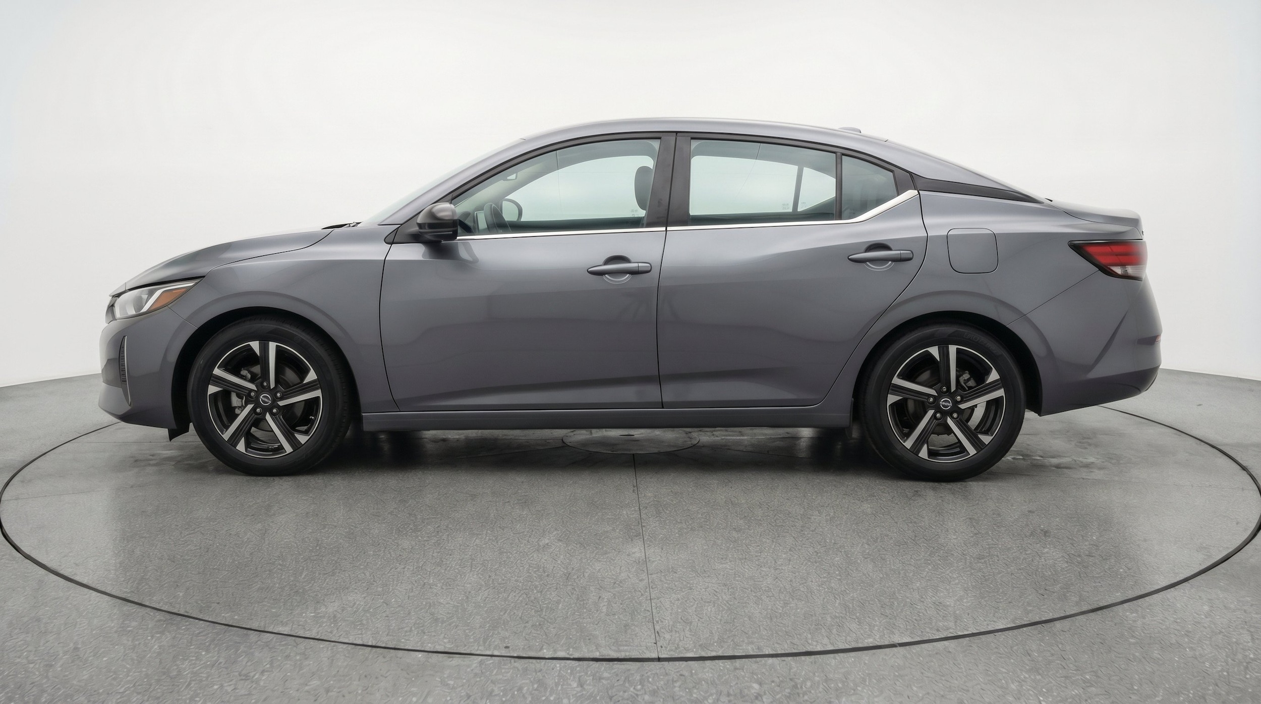 Thumbnail: 2025 Nissan Sentra - 5