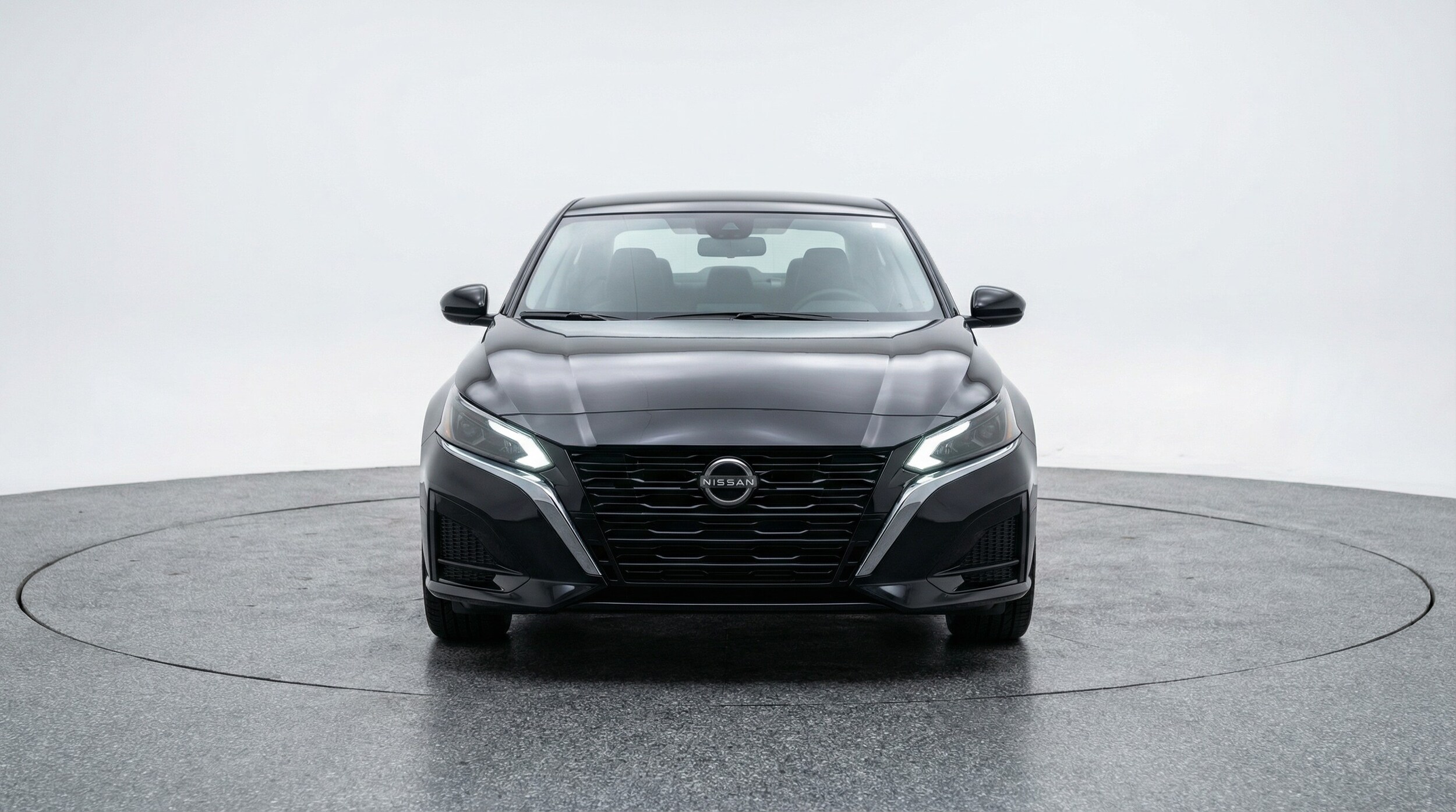 Thumbnail: 2025 Nissan Altima - 2