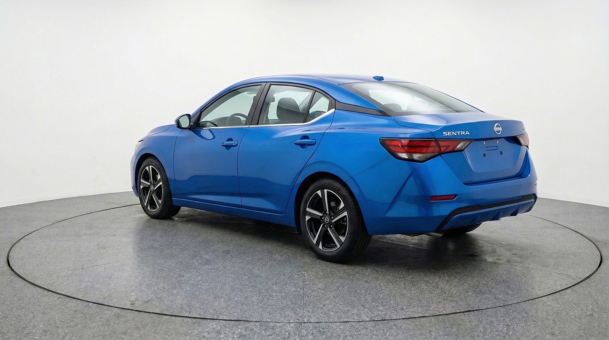 Thumbnail: 2025 Nissan Sentra - 5