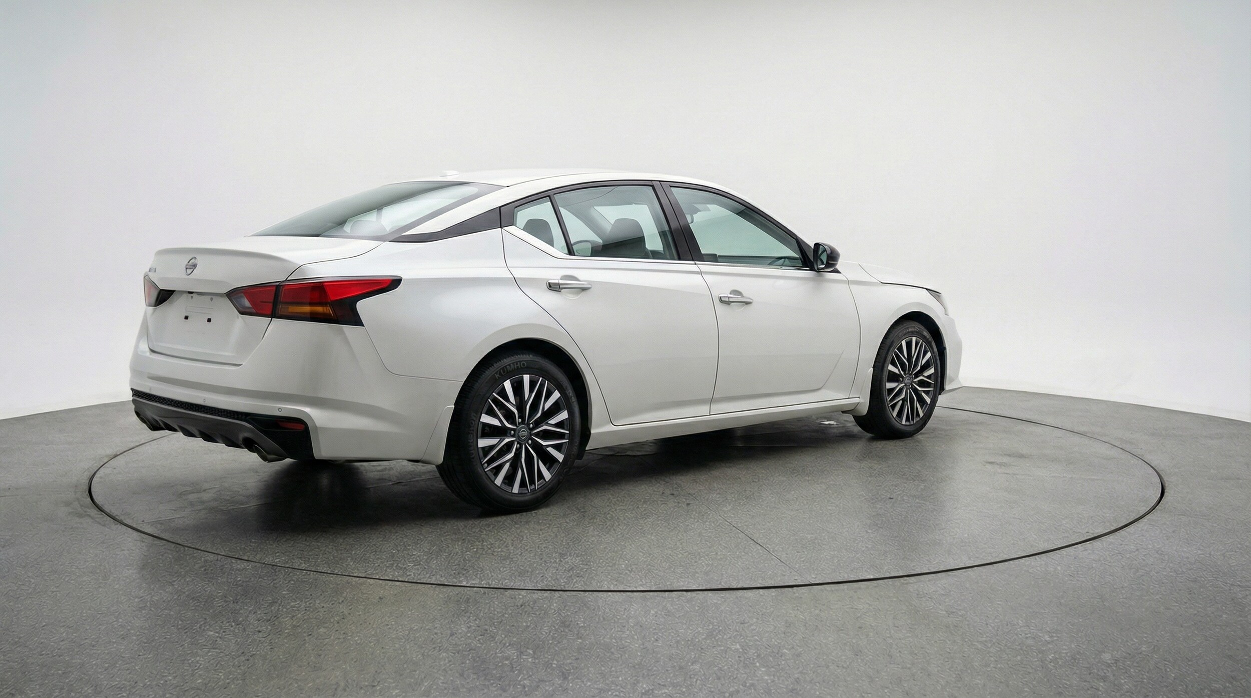 Thumbnail: 2025 Nissan Altima - 7