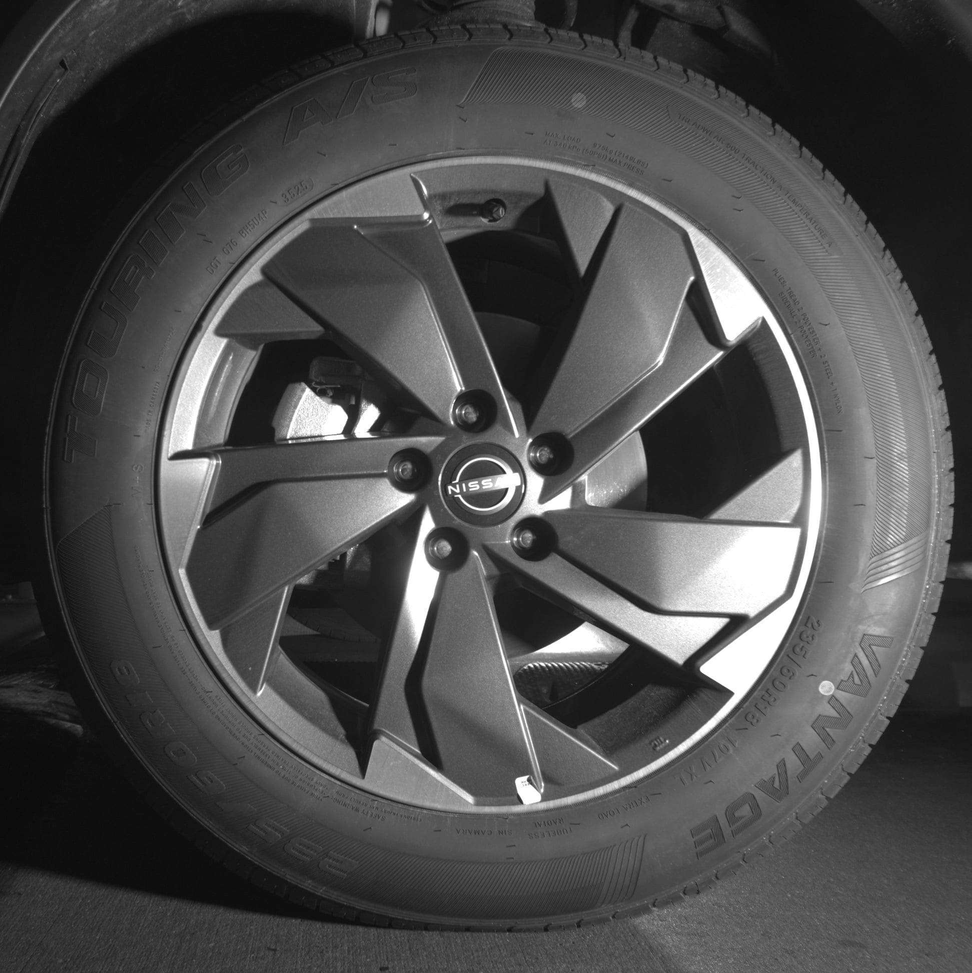 Thumbnail: 2025 Nissan Rogue - 9