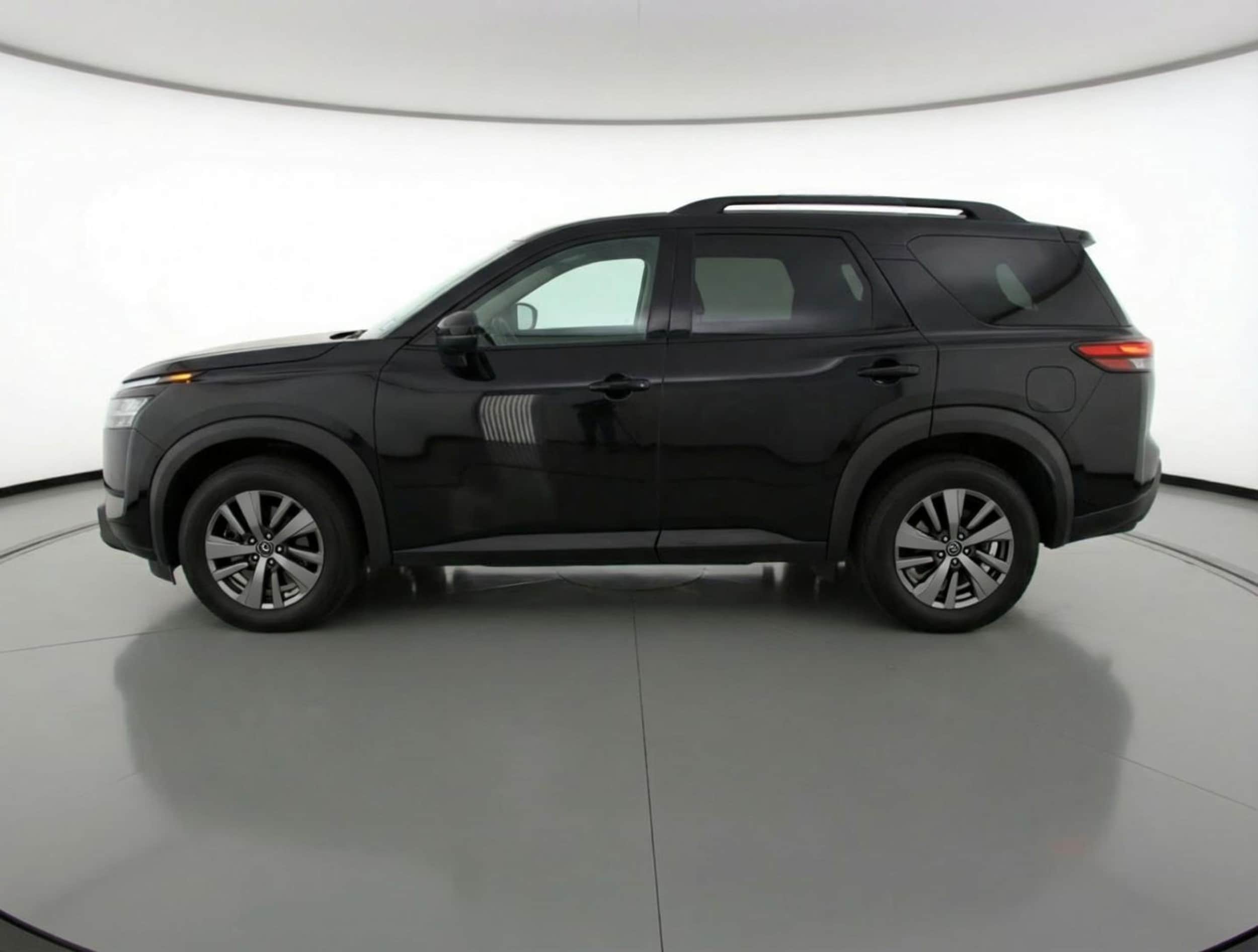 Thumbnail: 2025 Nissan Pathfinder - 4