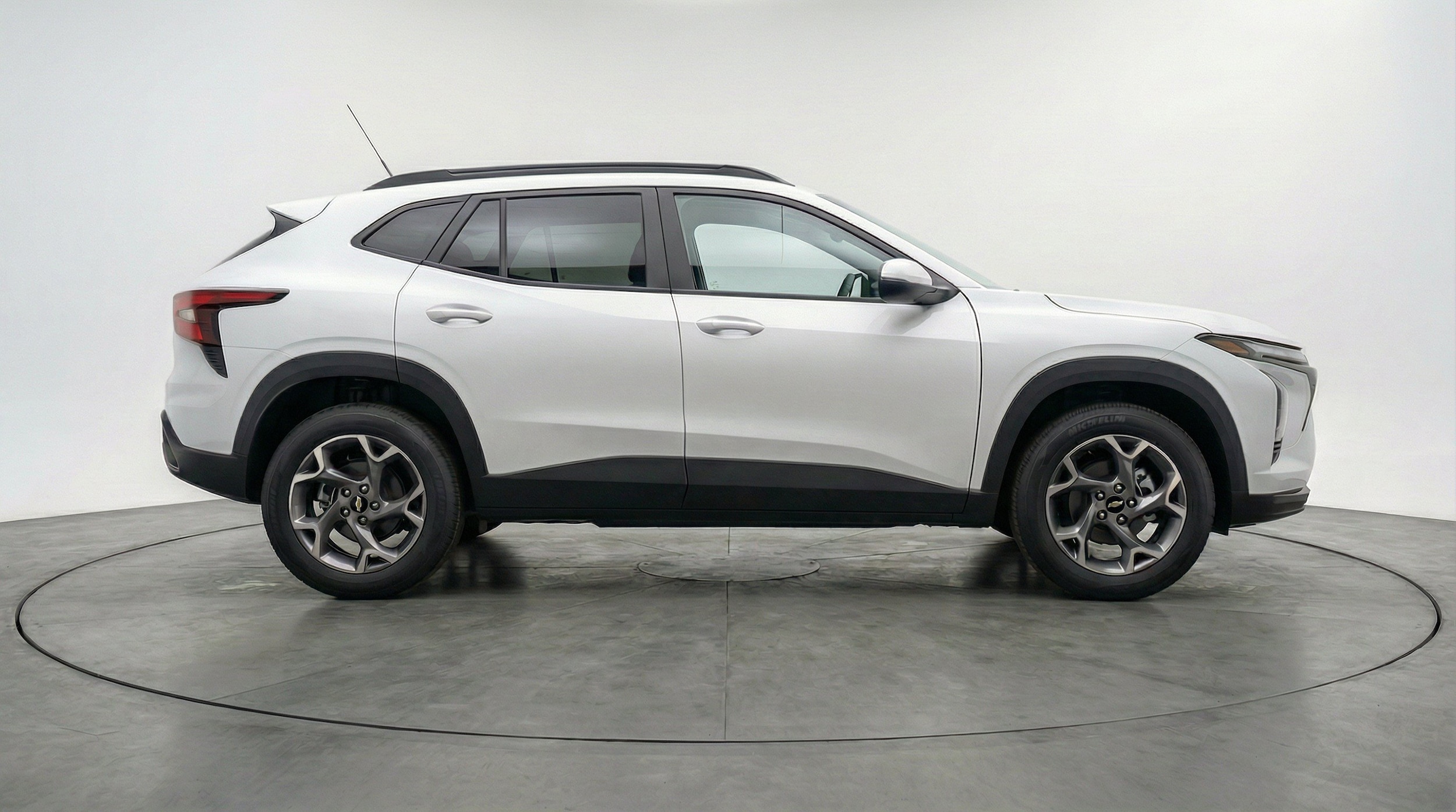 Thumbnail: 2025 Chevrolet Trax - 11
