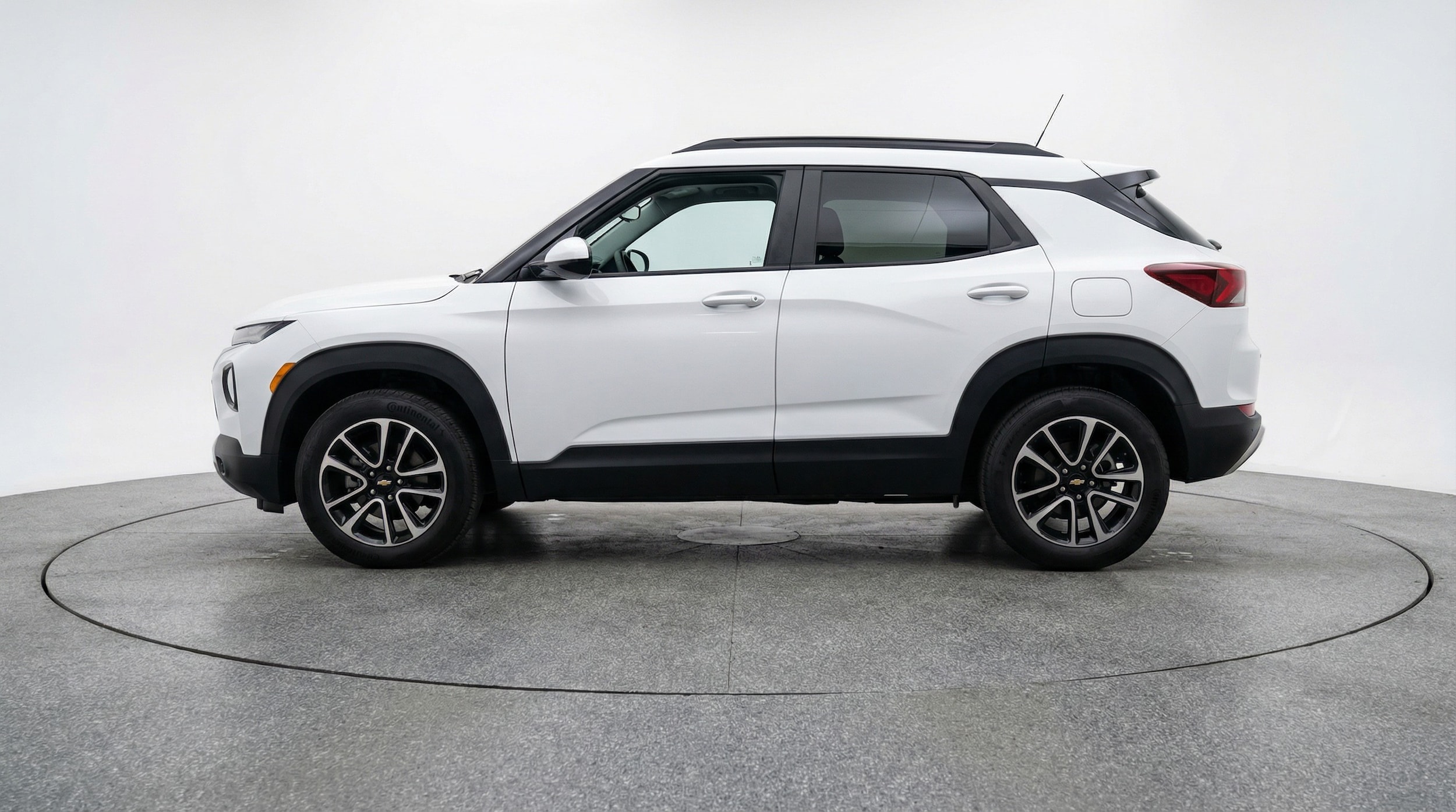 Thumbnail: 2025 Chevrolet TrailBlazer - 4