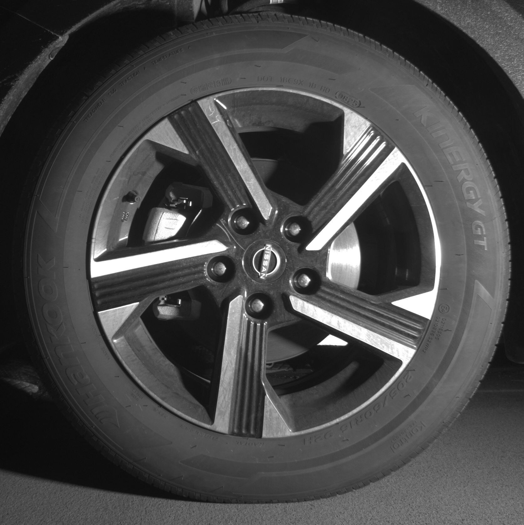 Thumbnail: 2025 Nissan Sentra - 9