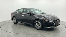 2025 Nissan Altima SV -
                  Milwaukee, WI