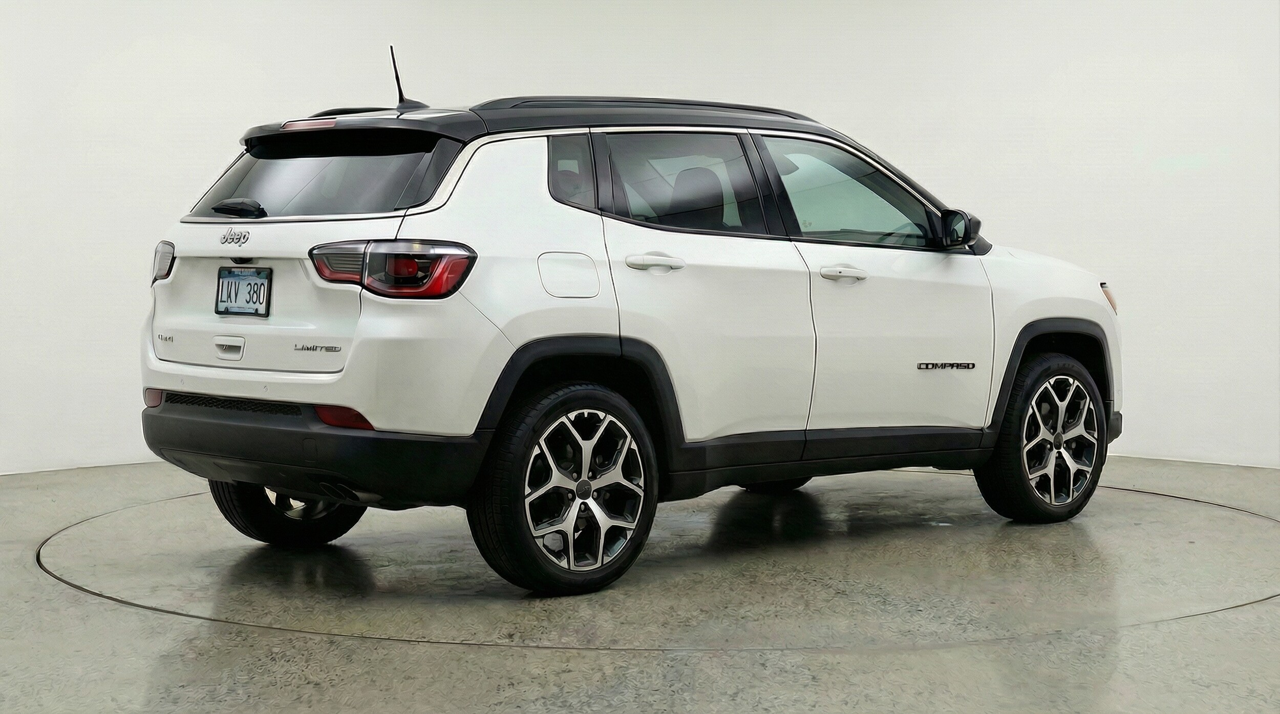 Thumbnail: 2025 Jeep Compass - 7