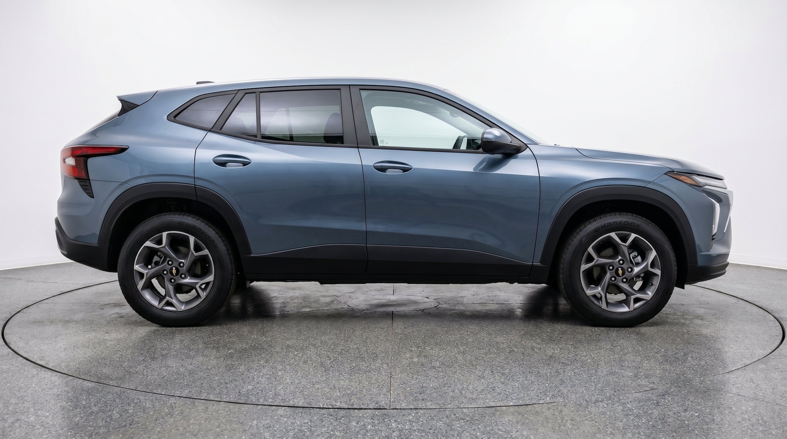 Thumbnail: 2025 Chevrolet Trax - 10