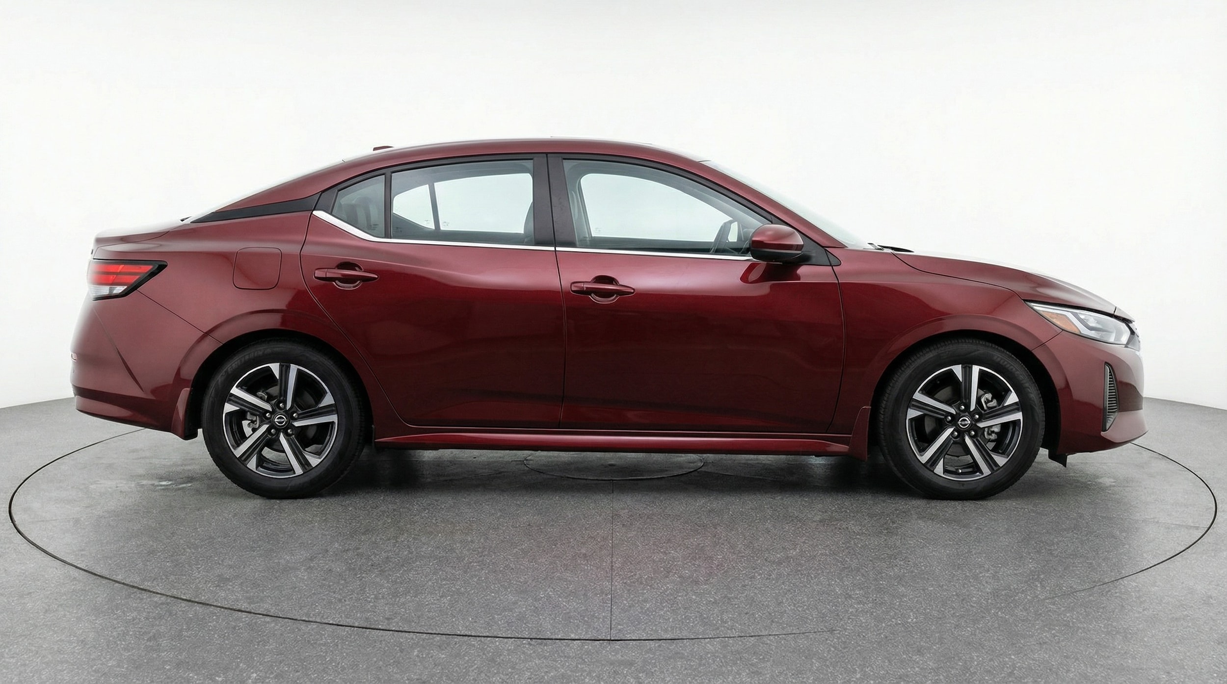 Thumbnail: 2025 Nissan Sentra - 8