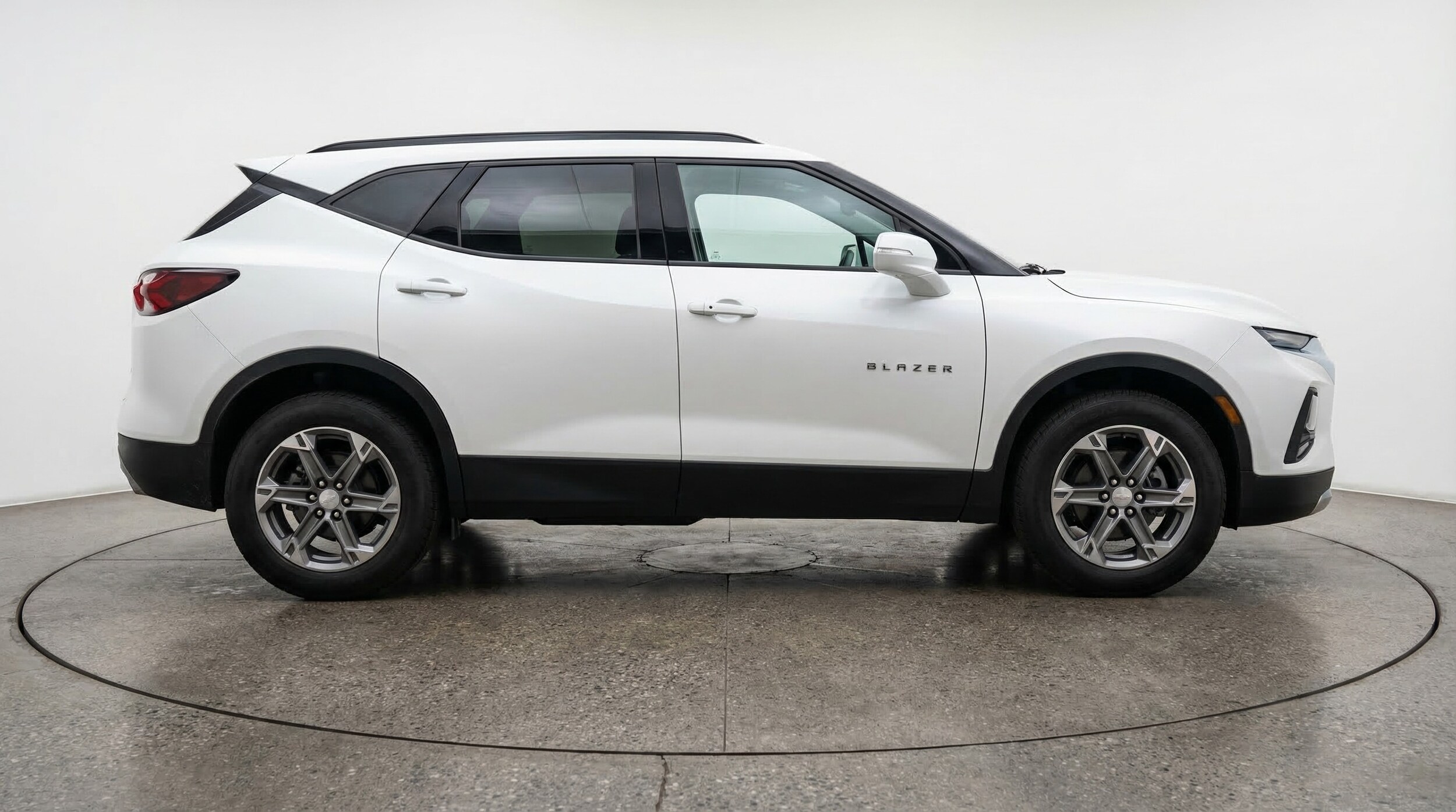 Thumbnail: 2025 Chevrolet Blazer - 8