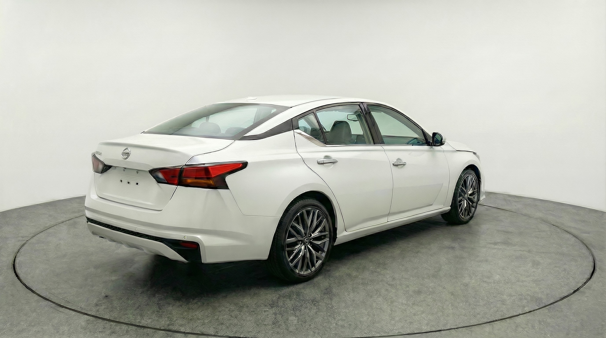 Thumbnail: 2025 Nissan Altima - 7